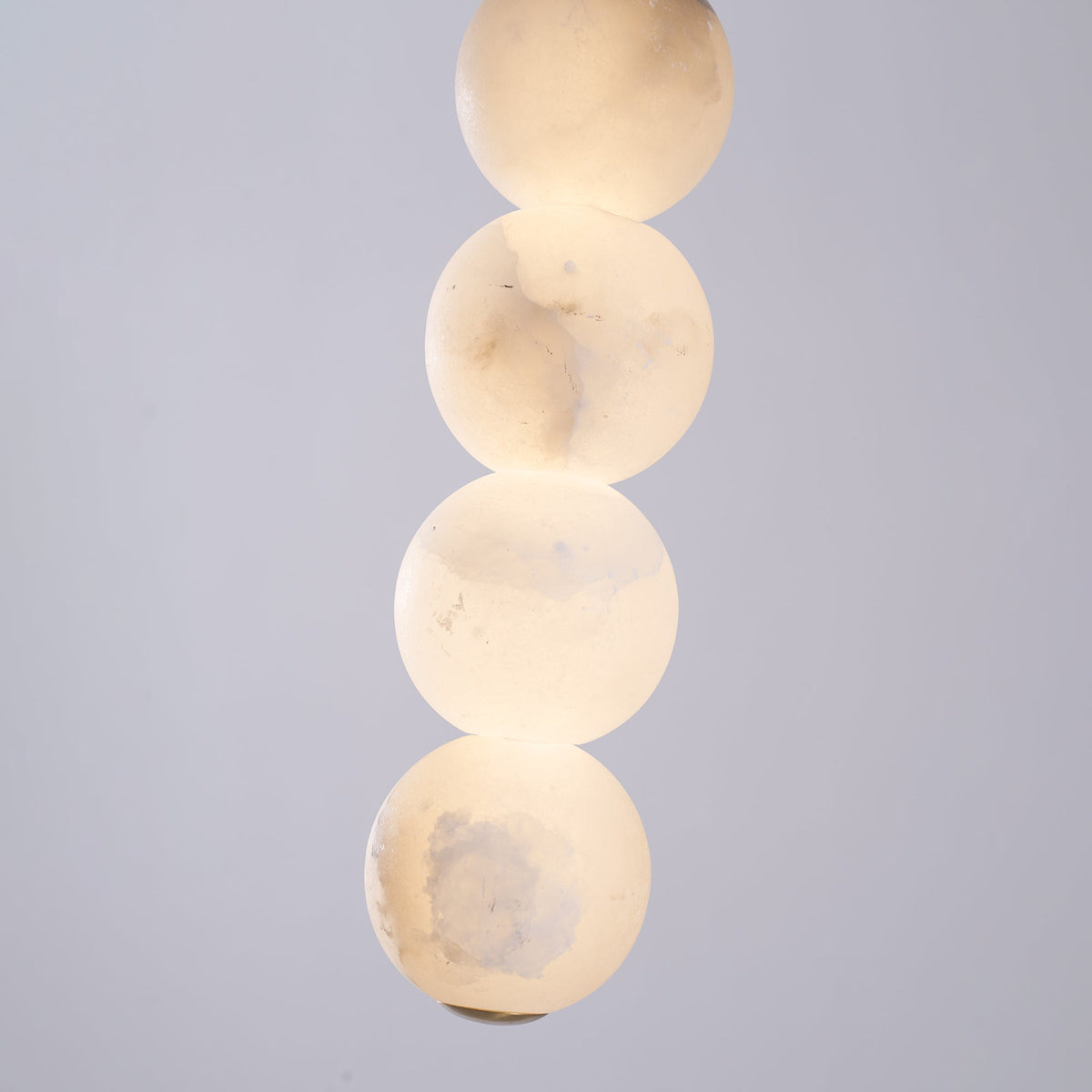 Zorvaan Globe Pendant Light