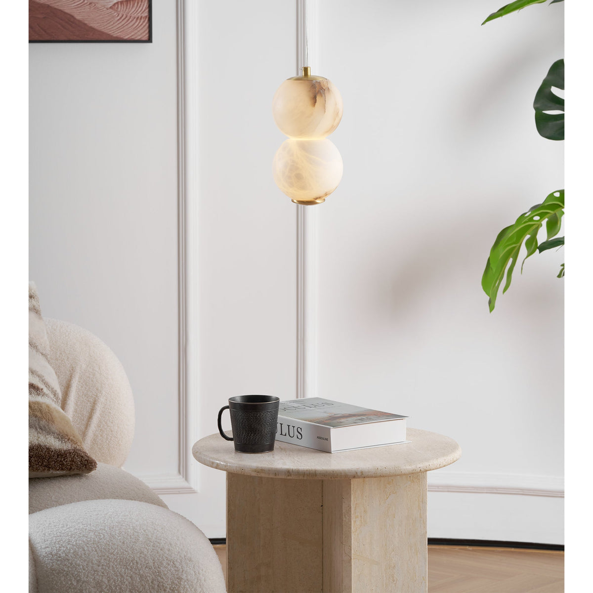 Zorvaan Globe Pendant Light
