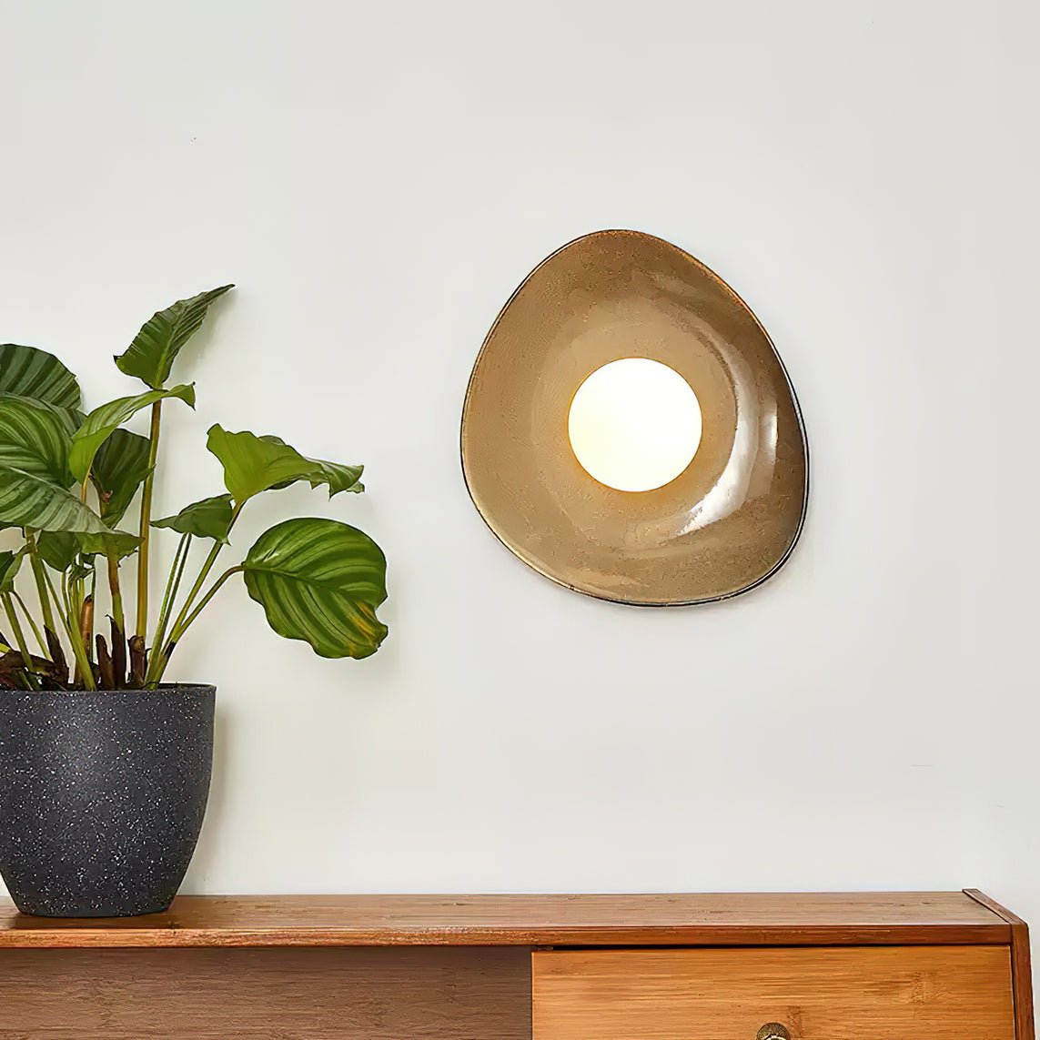 Pendelis Wall Light