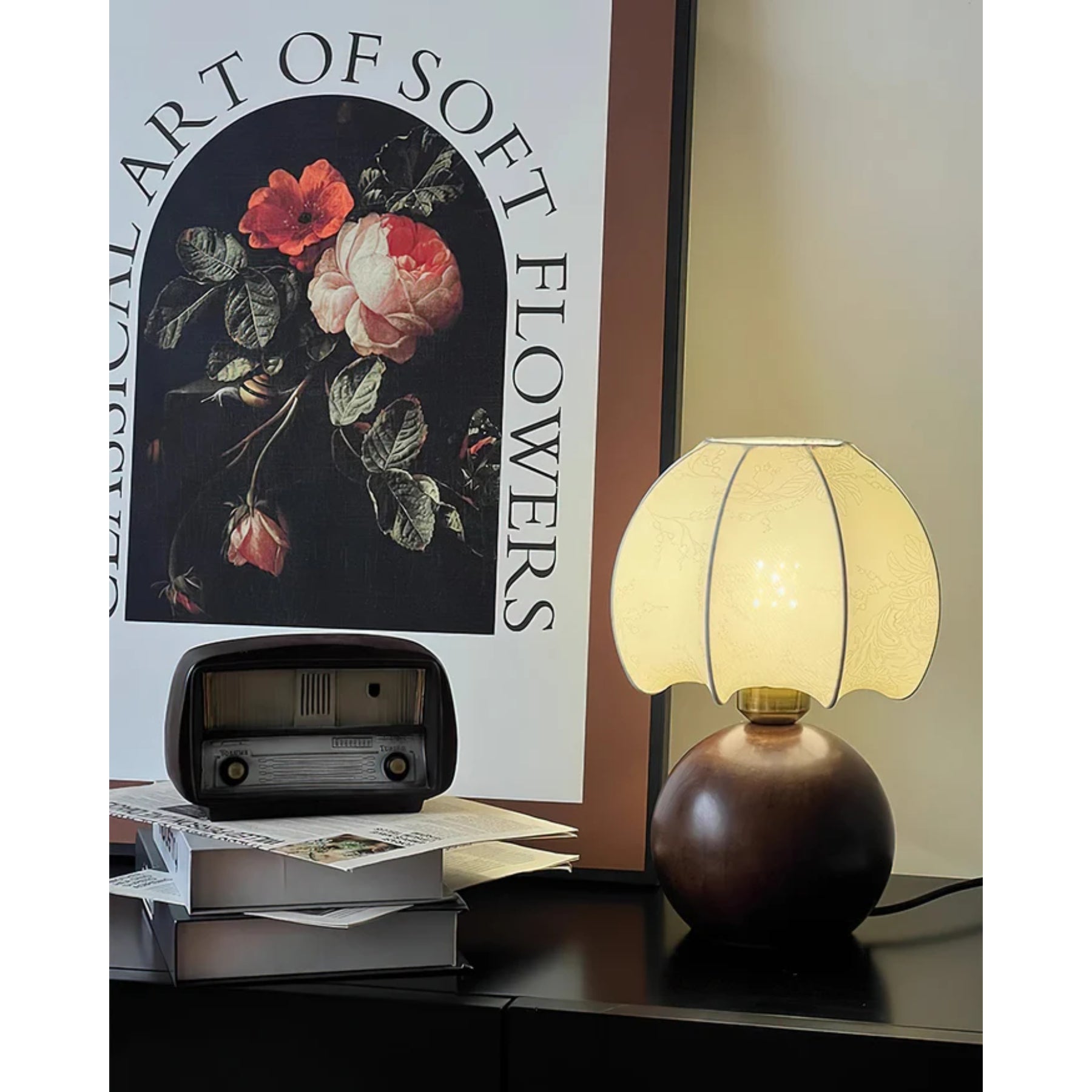 Syntos Table Lamp