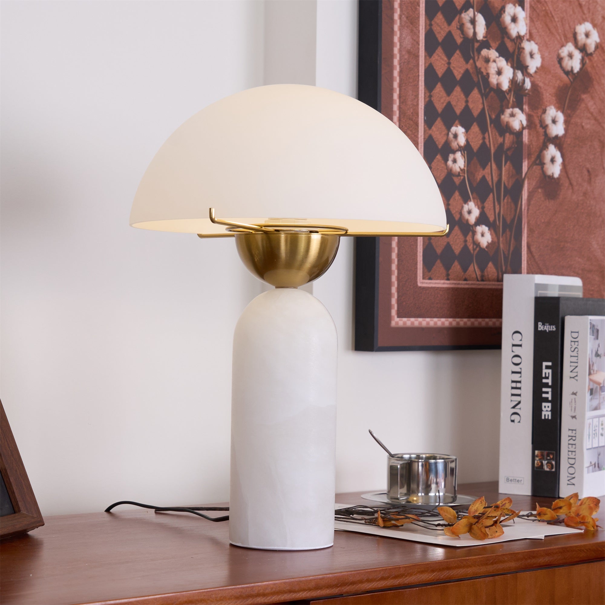 Arovia Alabaster Table Lamp