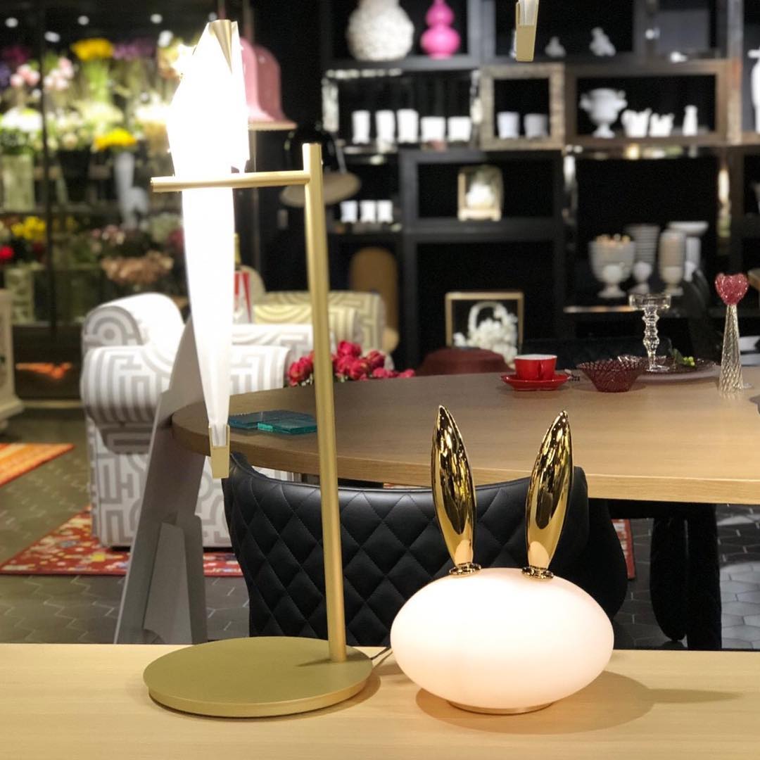 Penguin Design Table Lamp