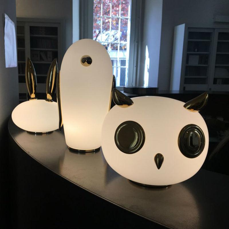 Penguin Design Table Lamp