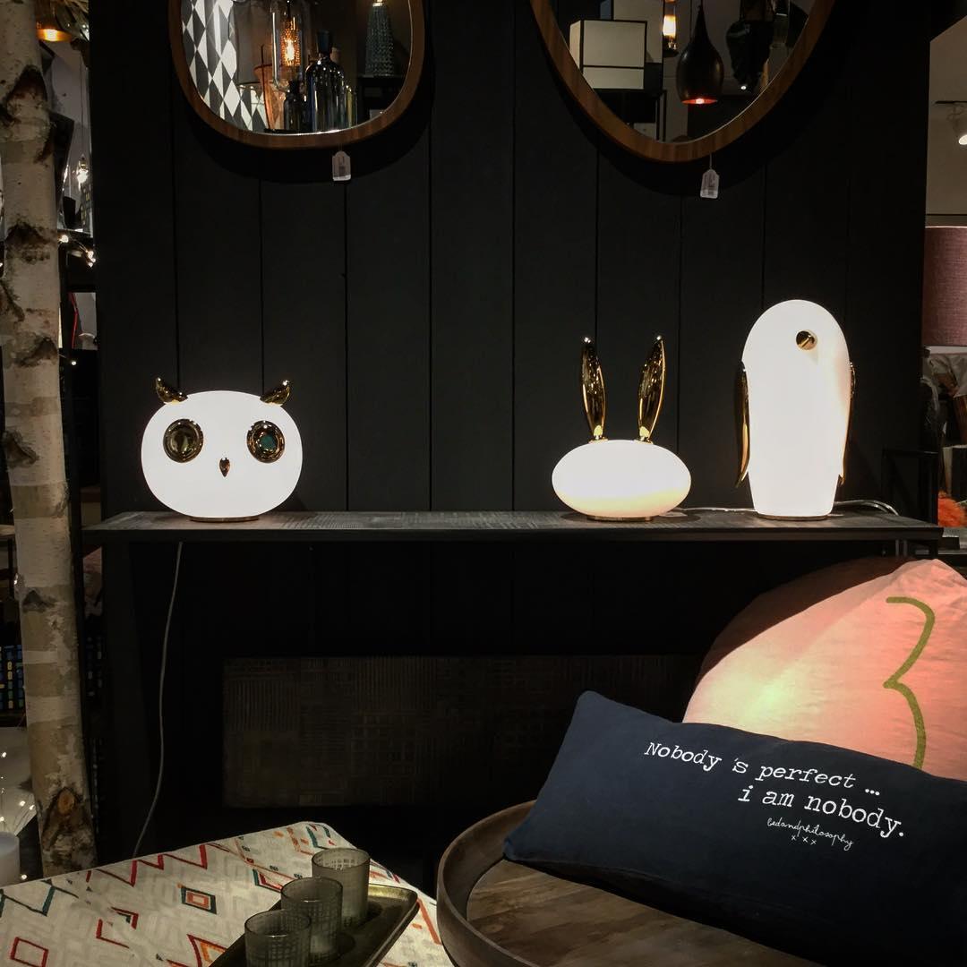 Penguin Design Table Lamp
