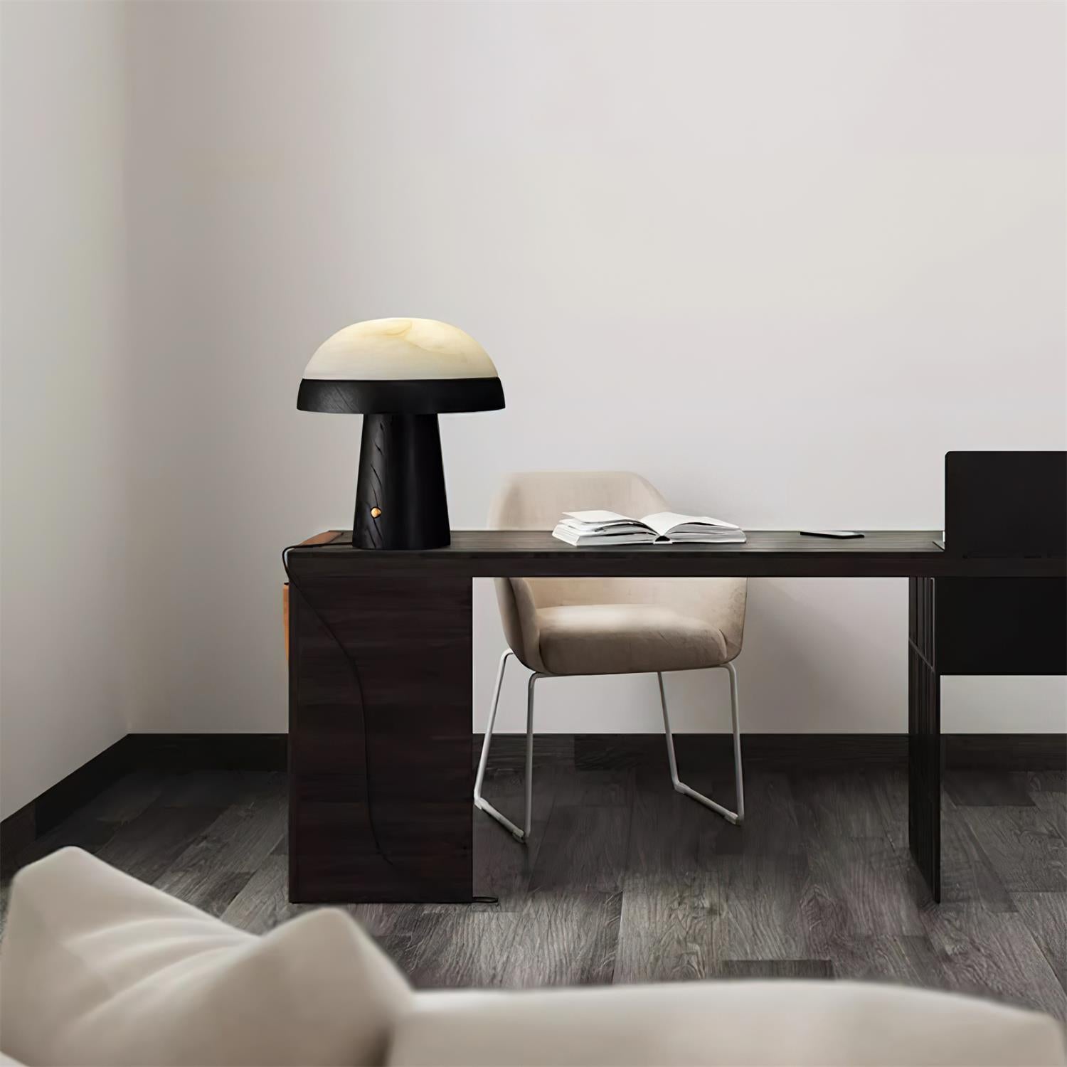 Tycoze Table Lamp