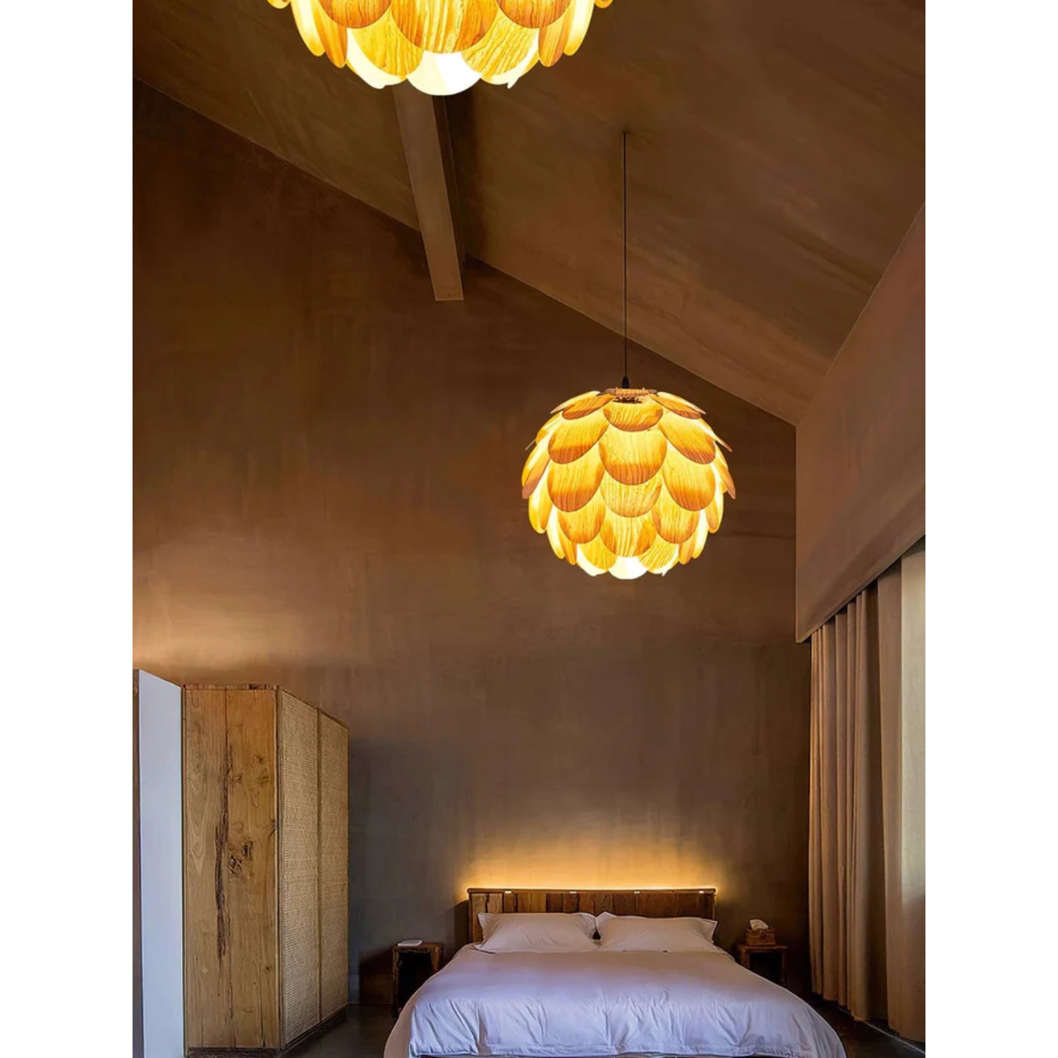 Pelacone Pendant Light