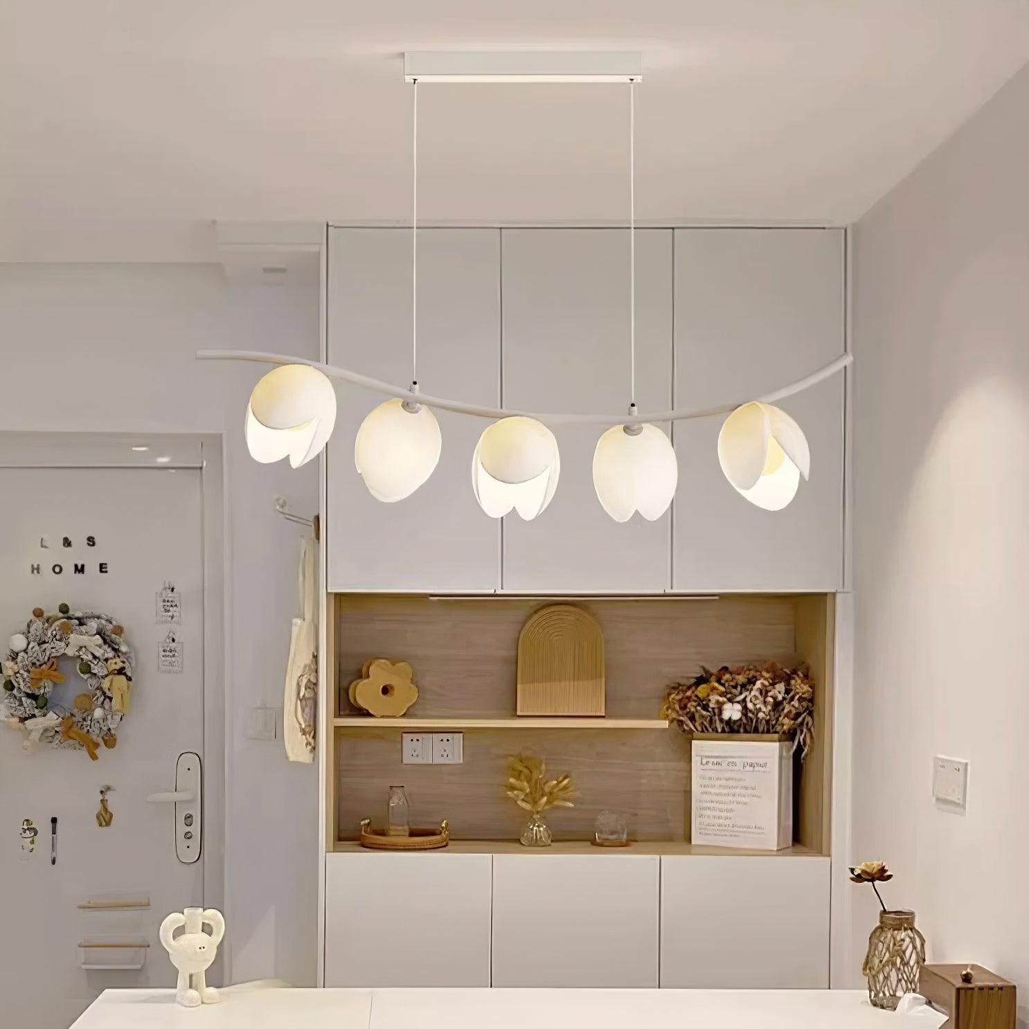 Misola Flowers Pendant Light