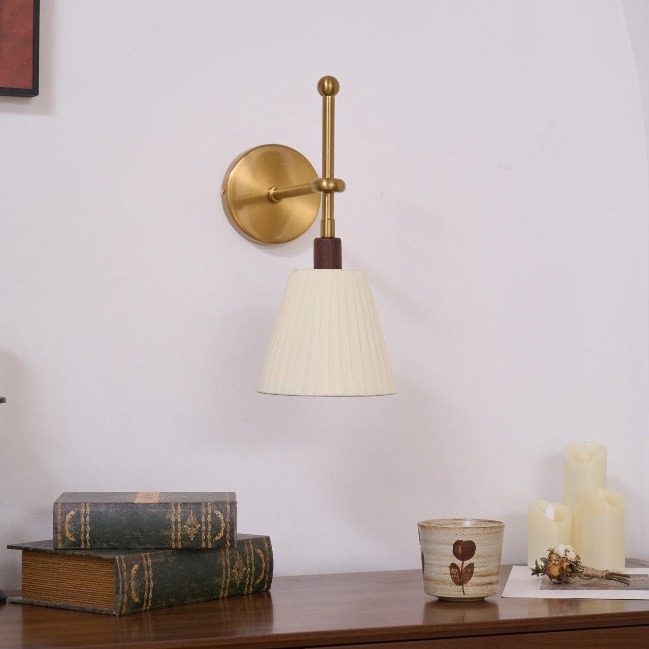 Becoa Wall Light