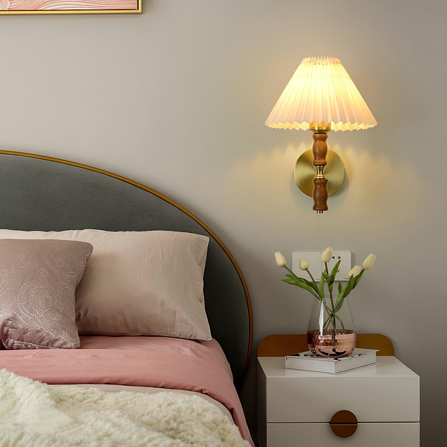 Tuzzon Wall Light