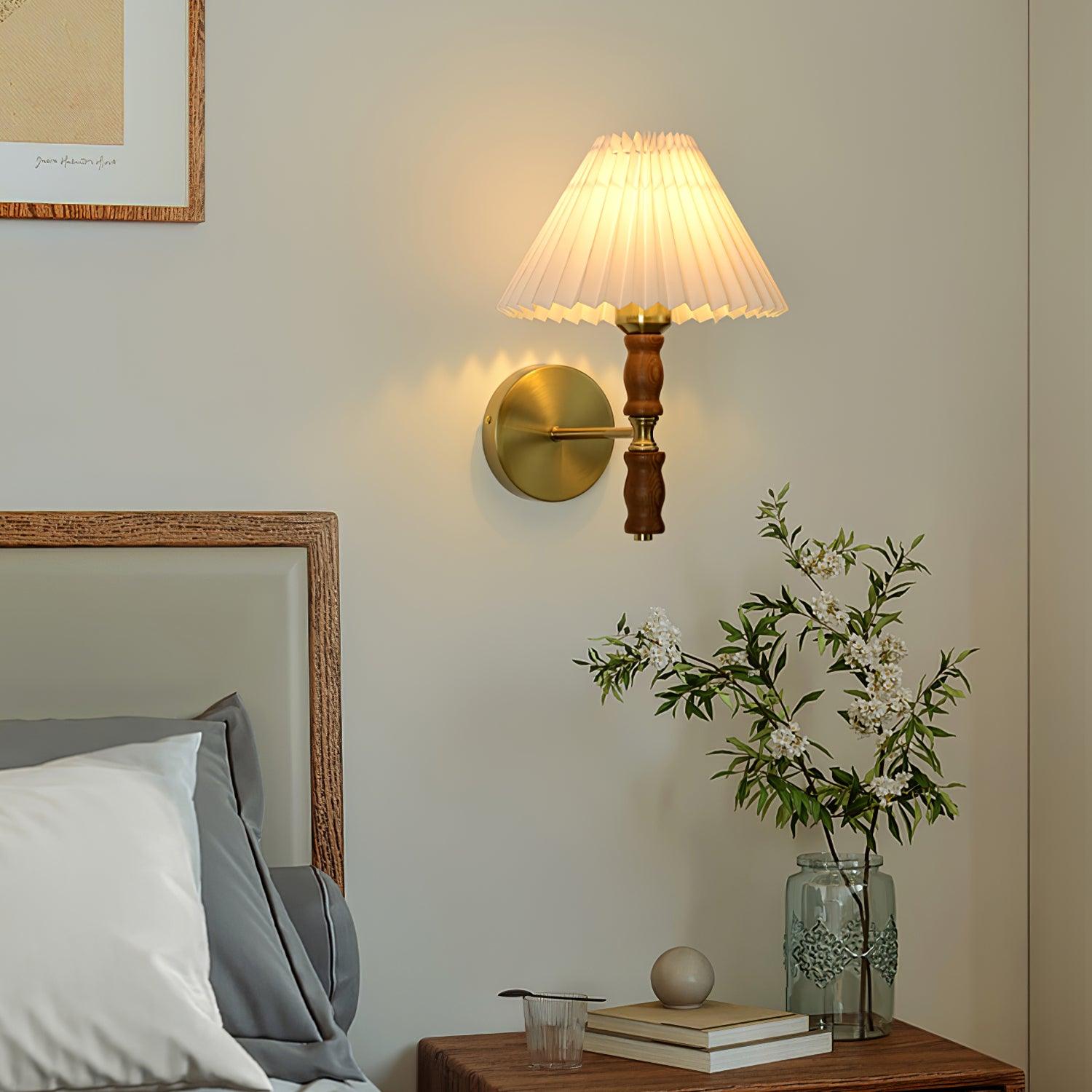 Tuzzon Wall Light