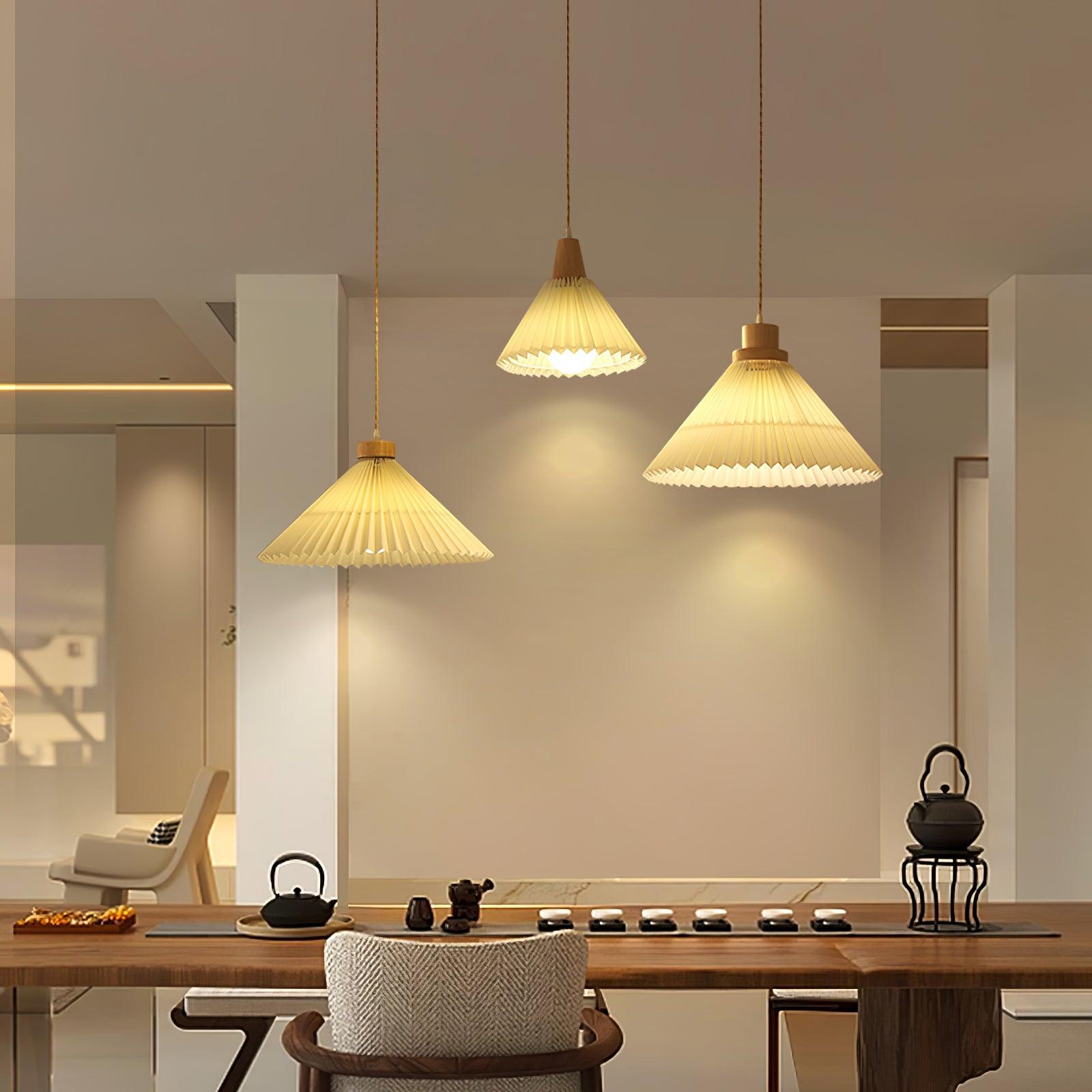 Pelowa Pendant Light