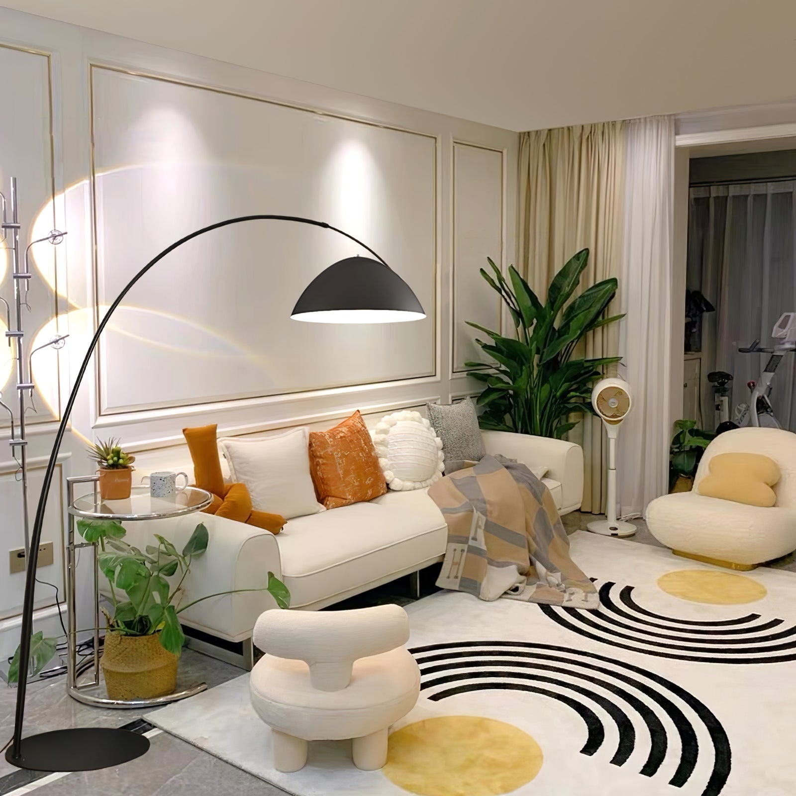 Versaec Floor Lamp