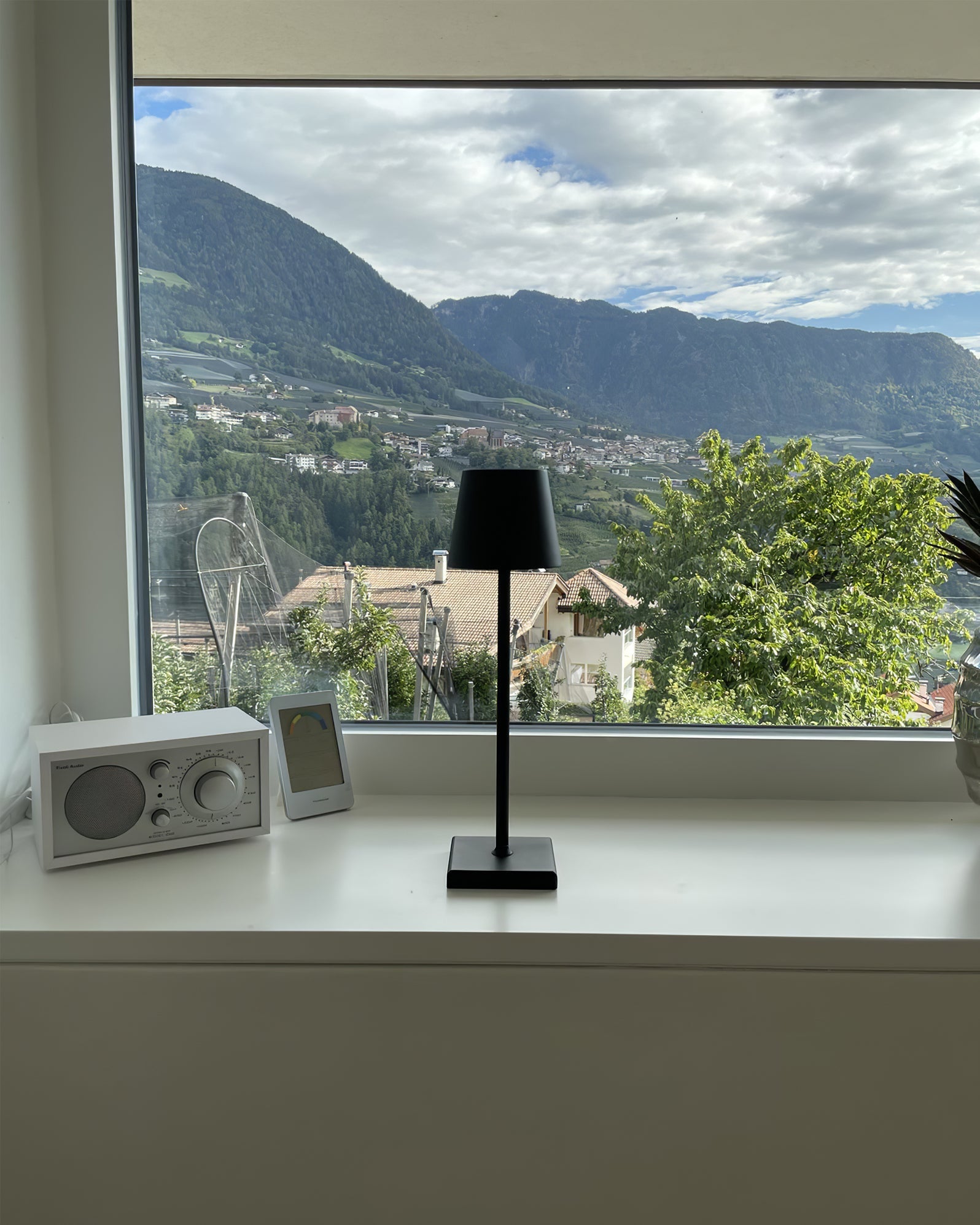 Kyner Table Lamp