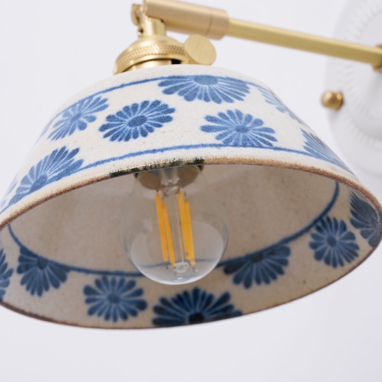Kaivel Wall Light