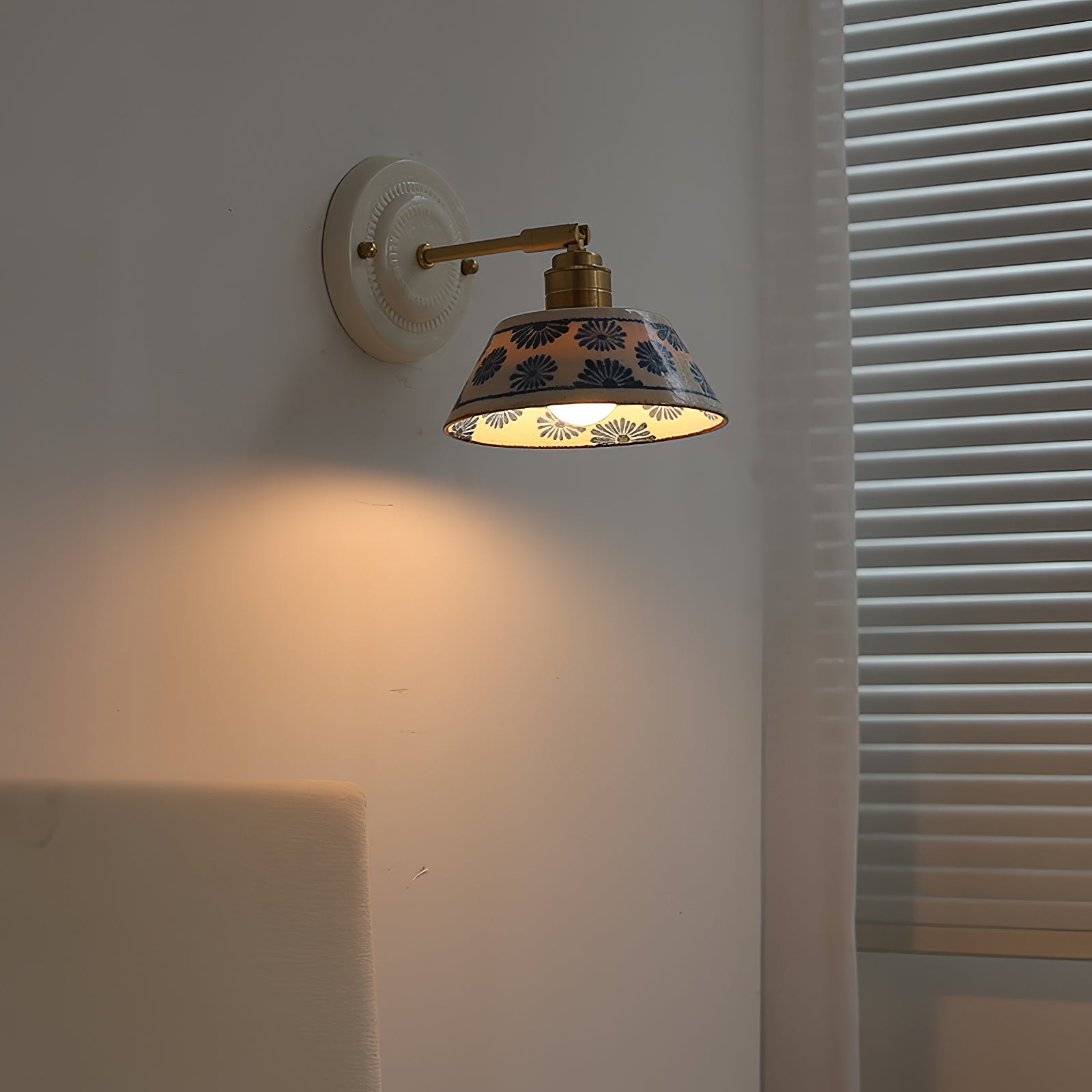 Kaivel Wall Light