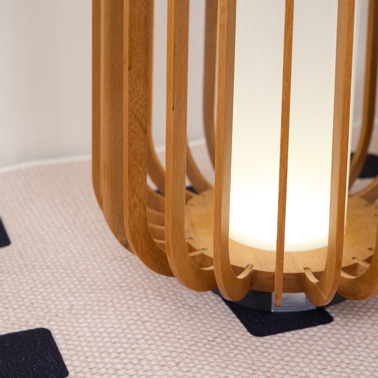 Caleno Outdoor Table Lamp