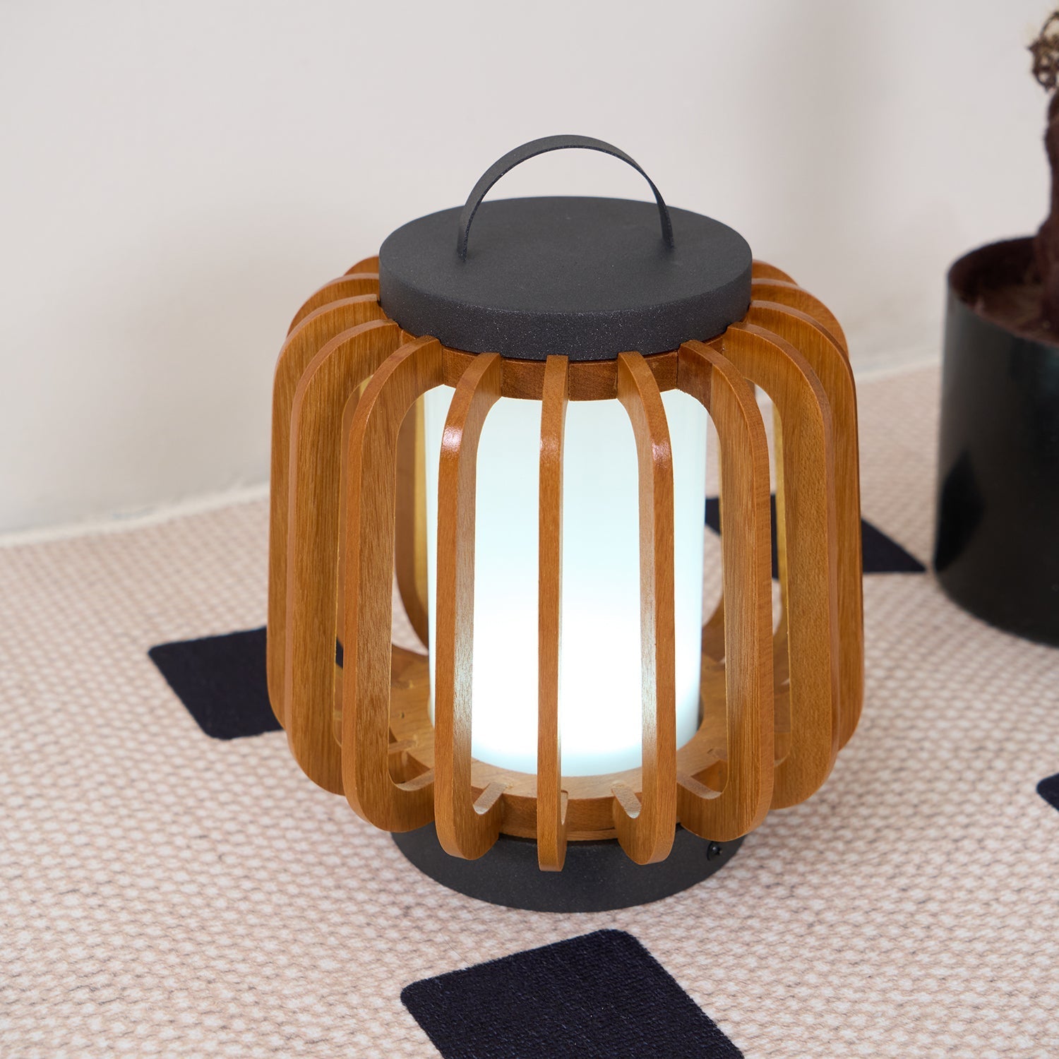 Caleno Outdoor Table Lamp