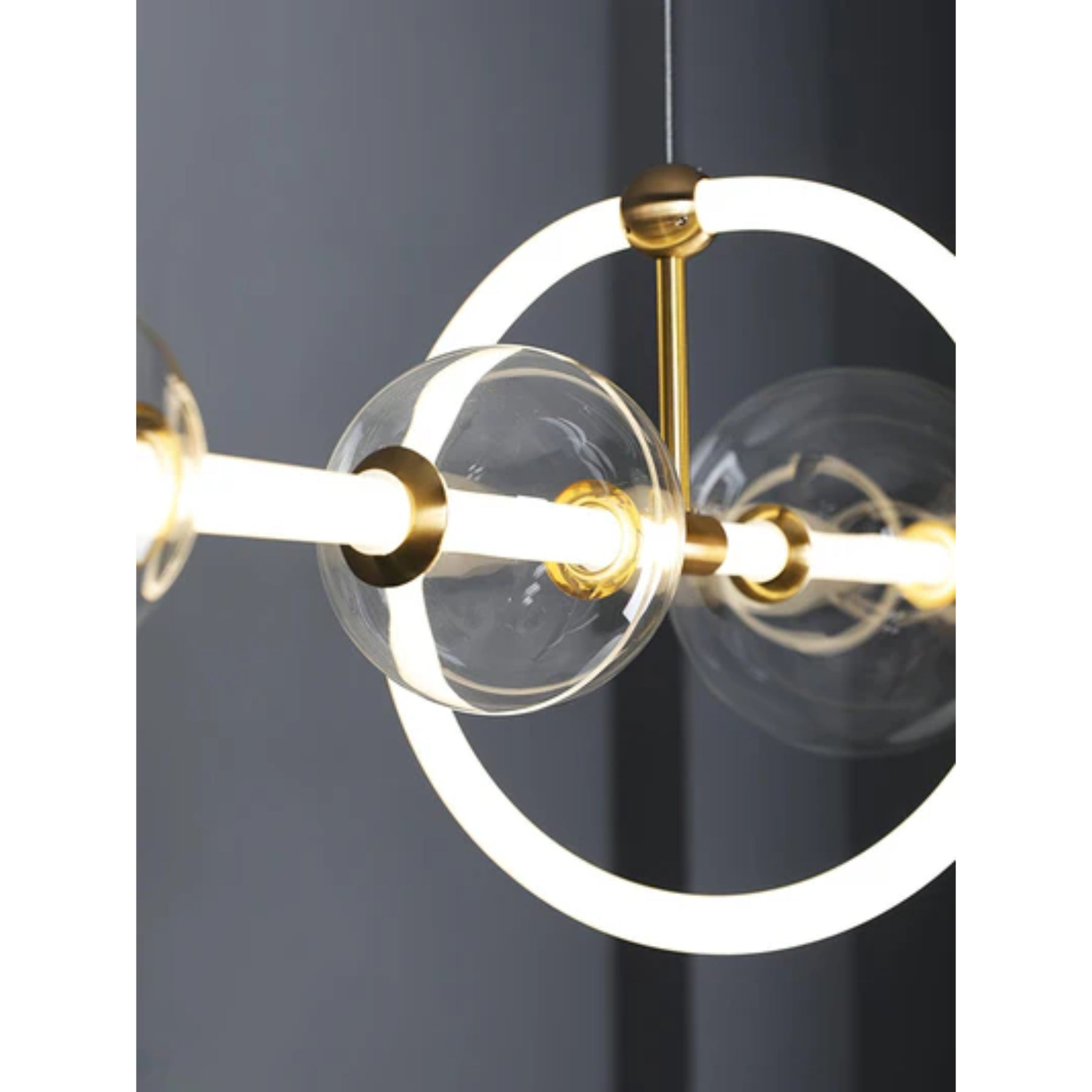 Pupelzo Linear Pendant Light