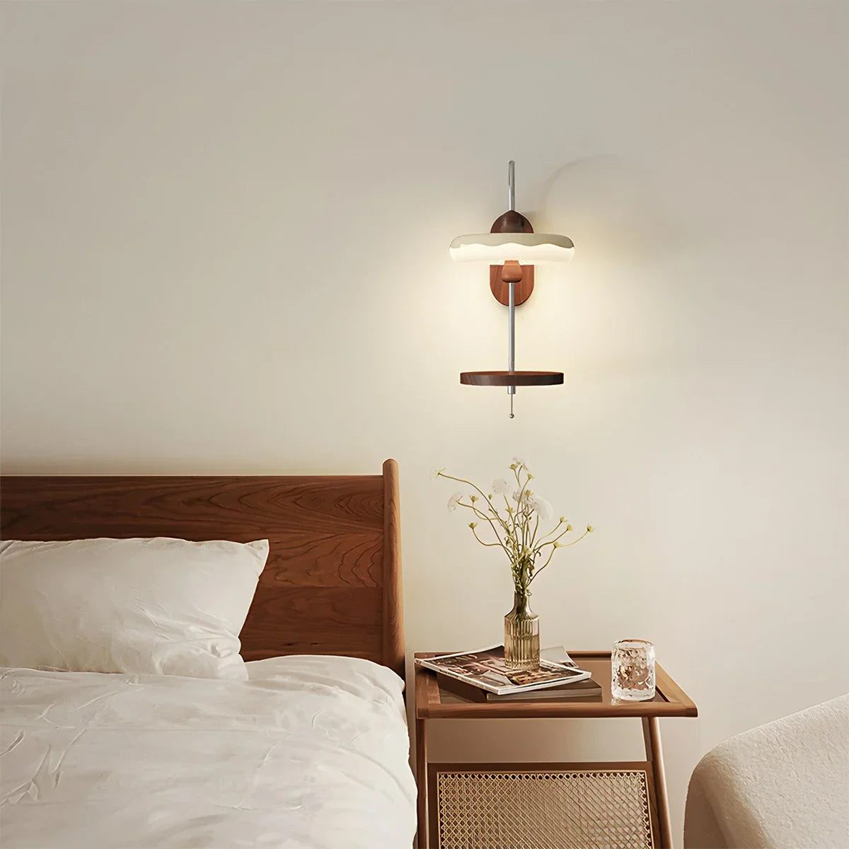 Zelani Wall Light