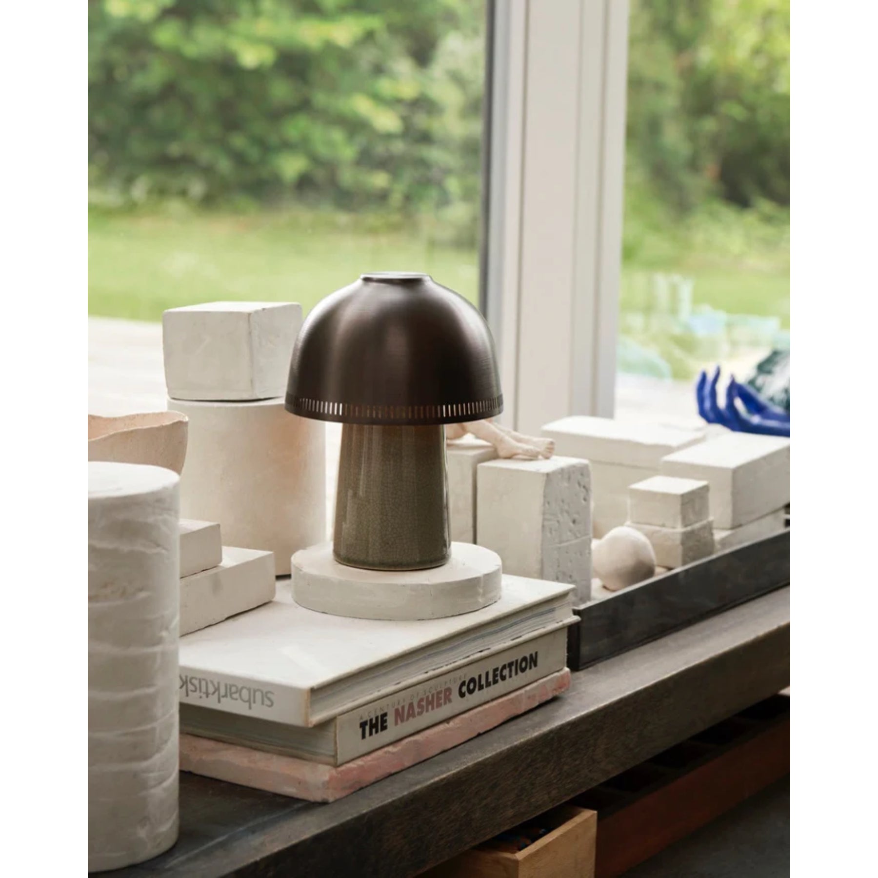 Ruka Table Lamp
