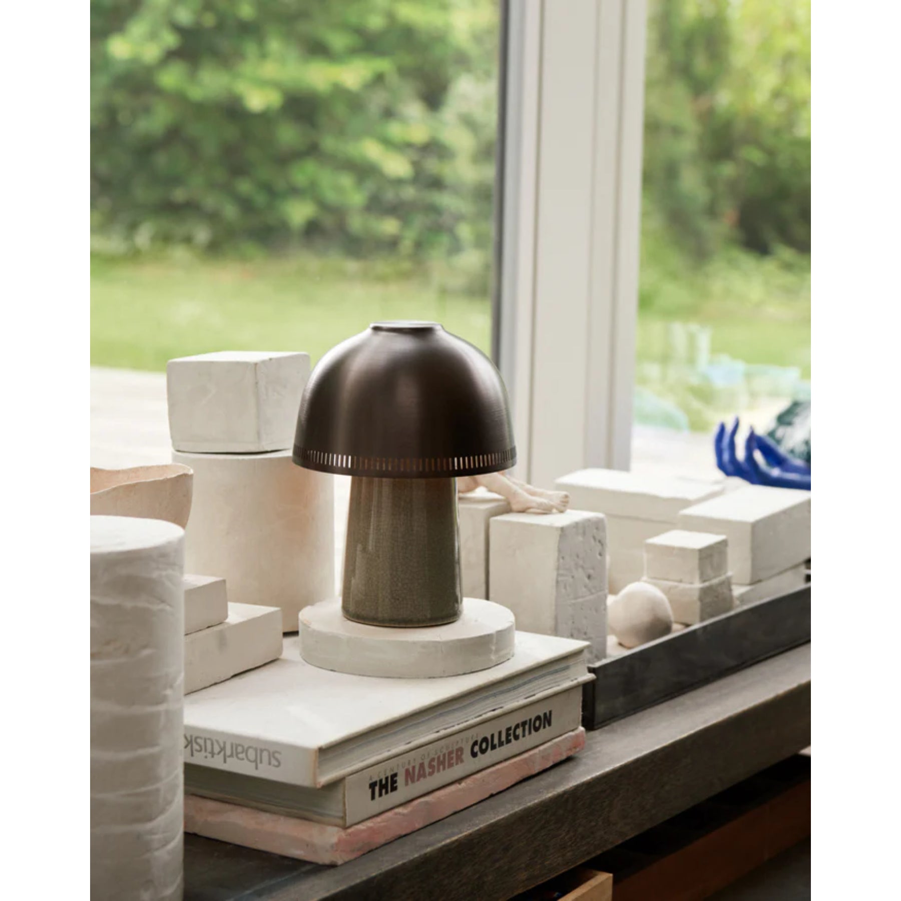 Ruka Table Lamp