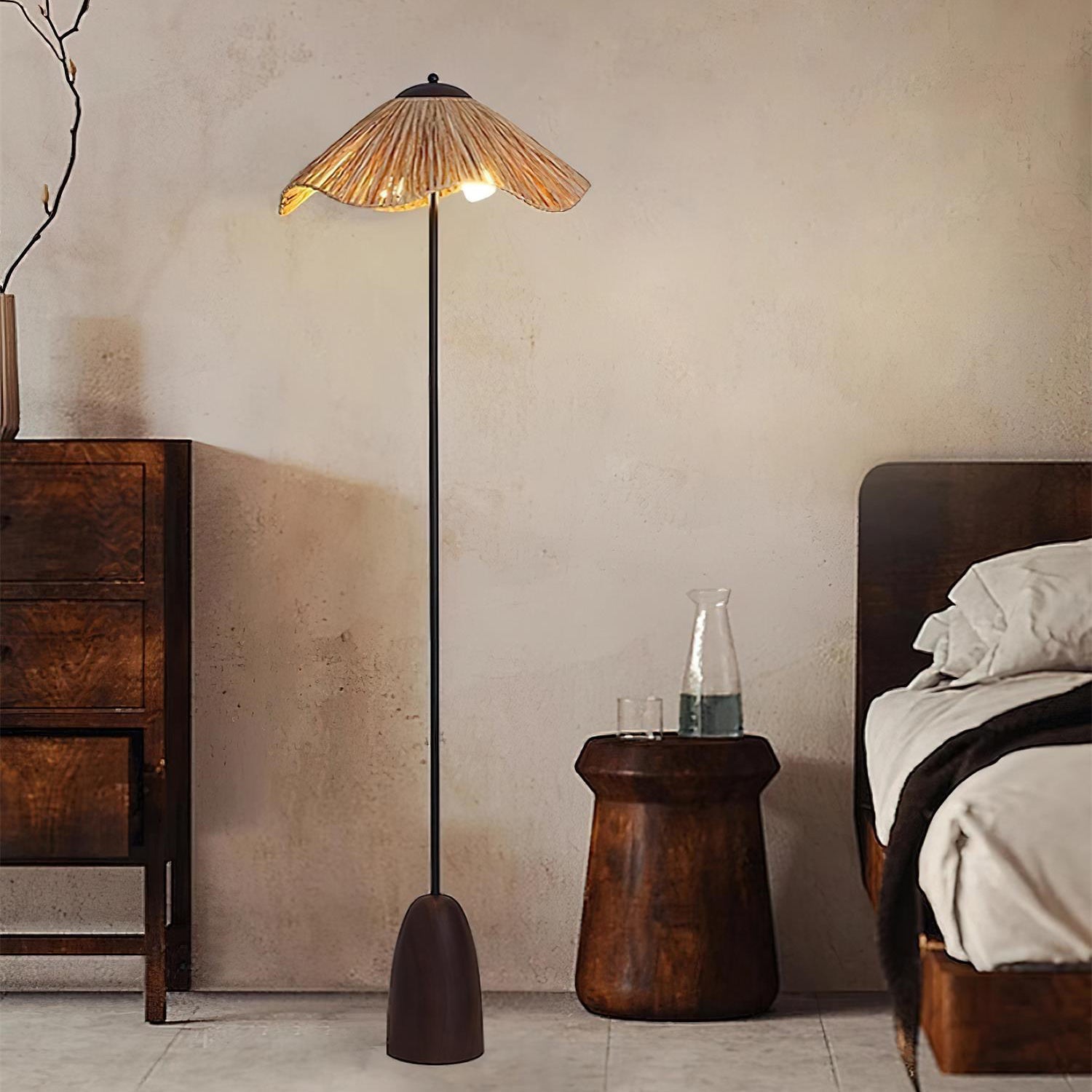 Zorquen Floor Lamp