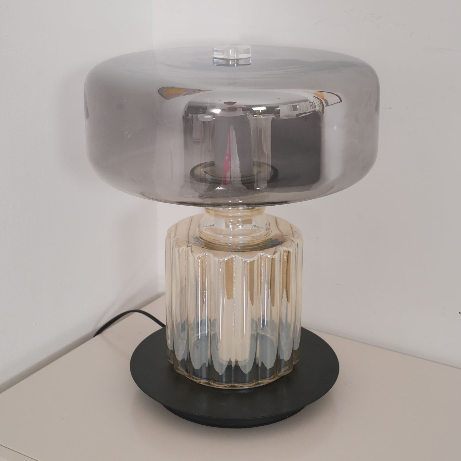 Repanuzi Table Lamp