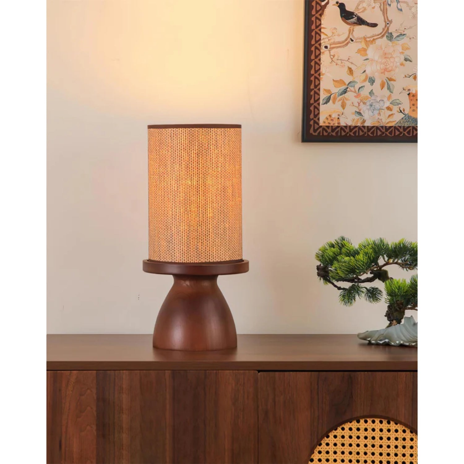 Rovasna Table Lamp