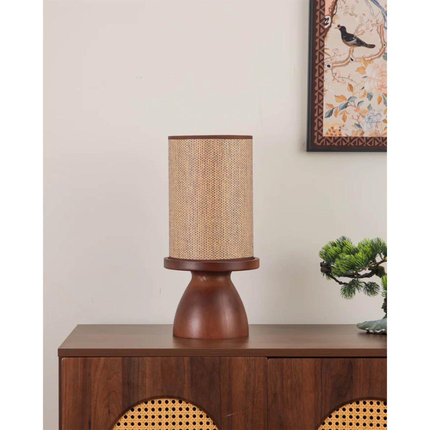 Rovasna Table Lamp