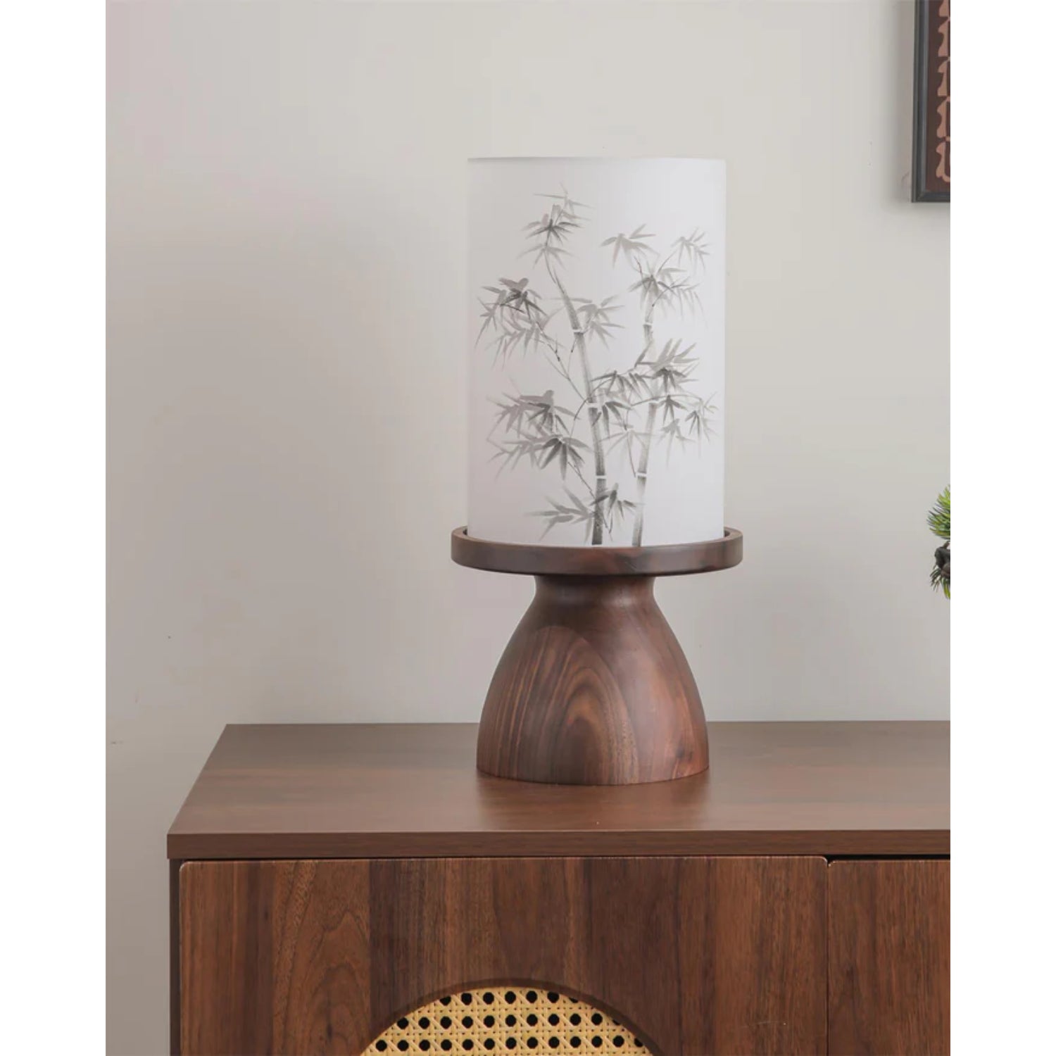 Rovasna Table Lamp