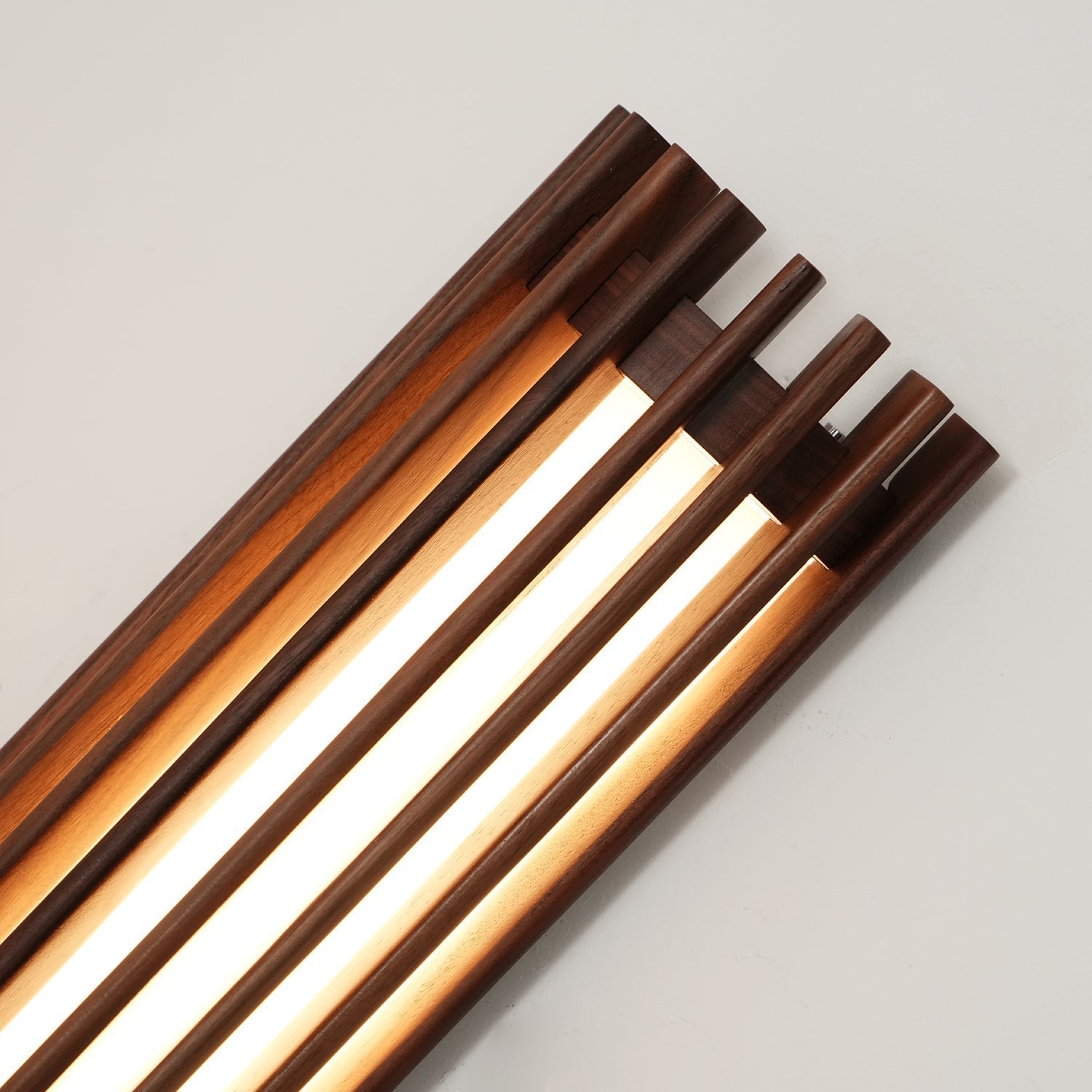 Kynmont Wall Light