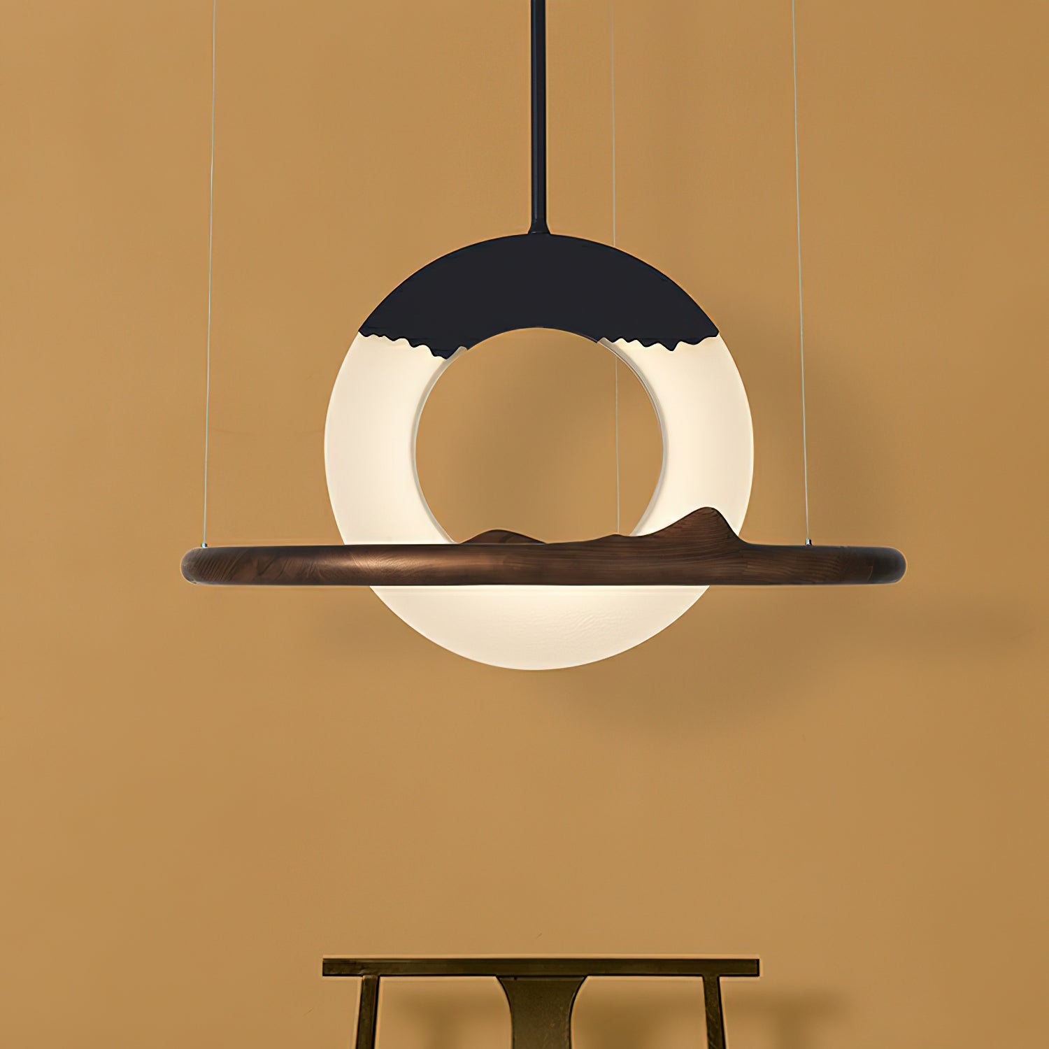 Raenifa Pendant Light
