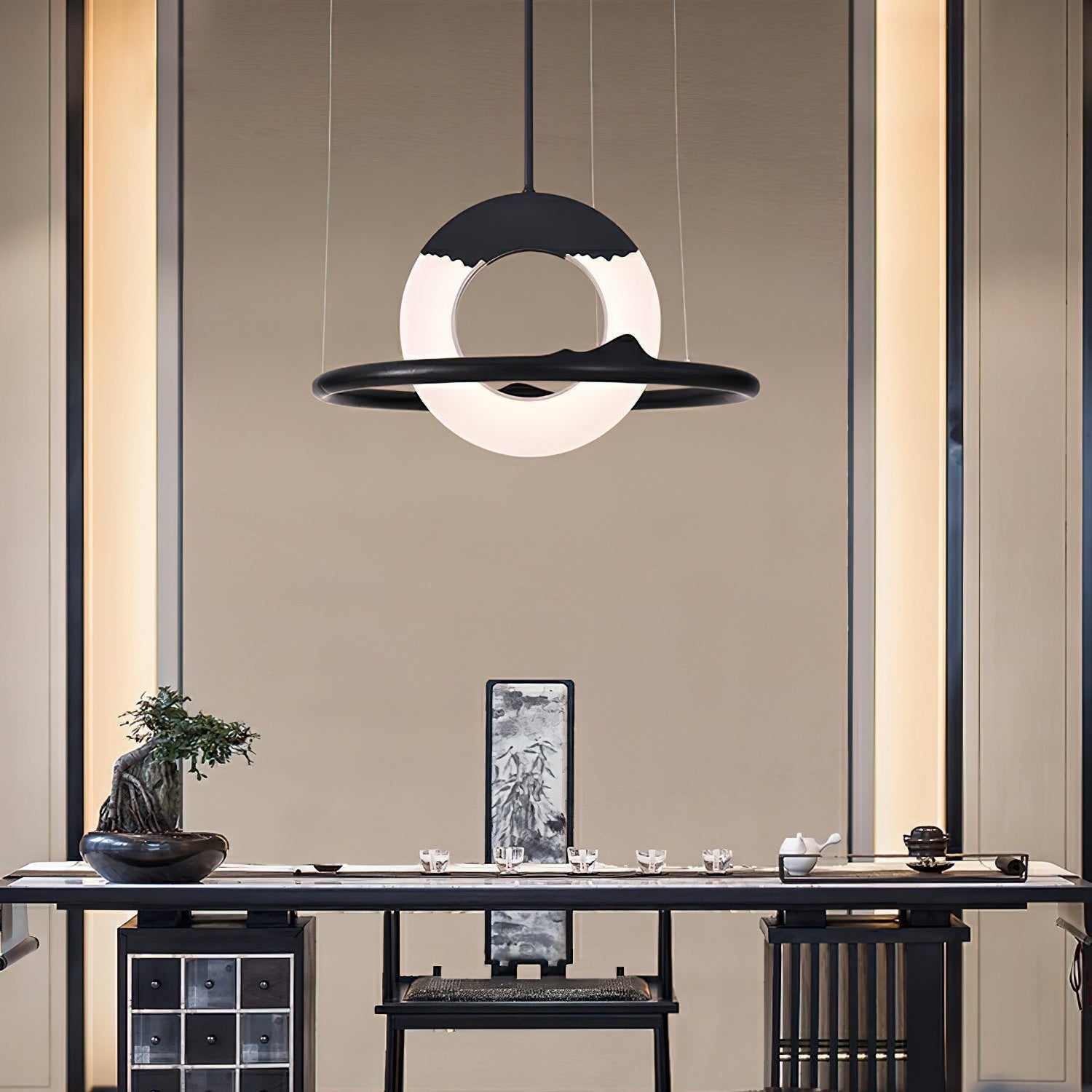 Raenifa Pendant Light