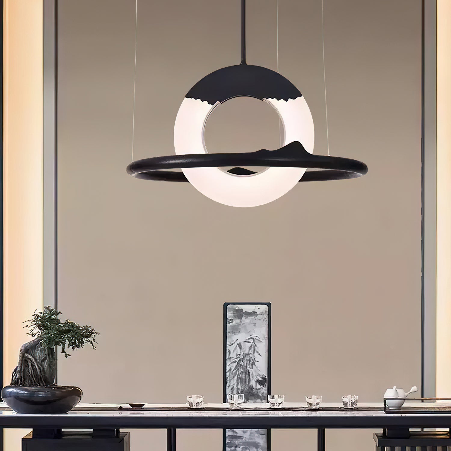 Raenifa Pendant Light