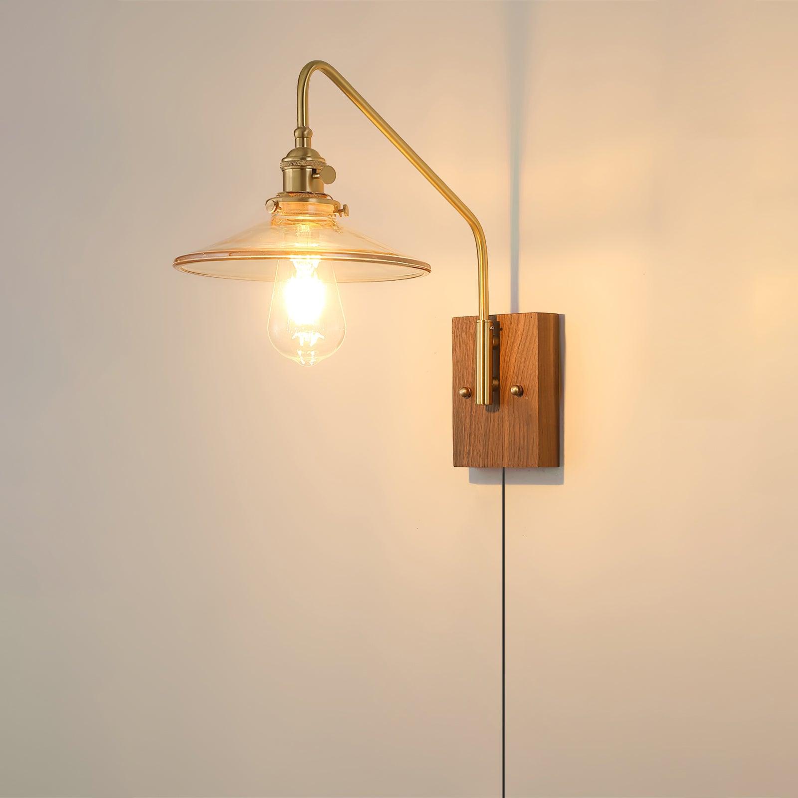 Leskey Wall Light