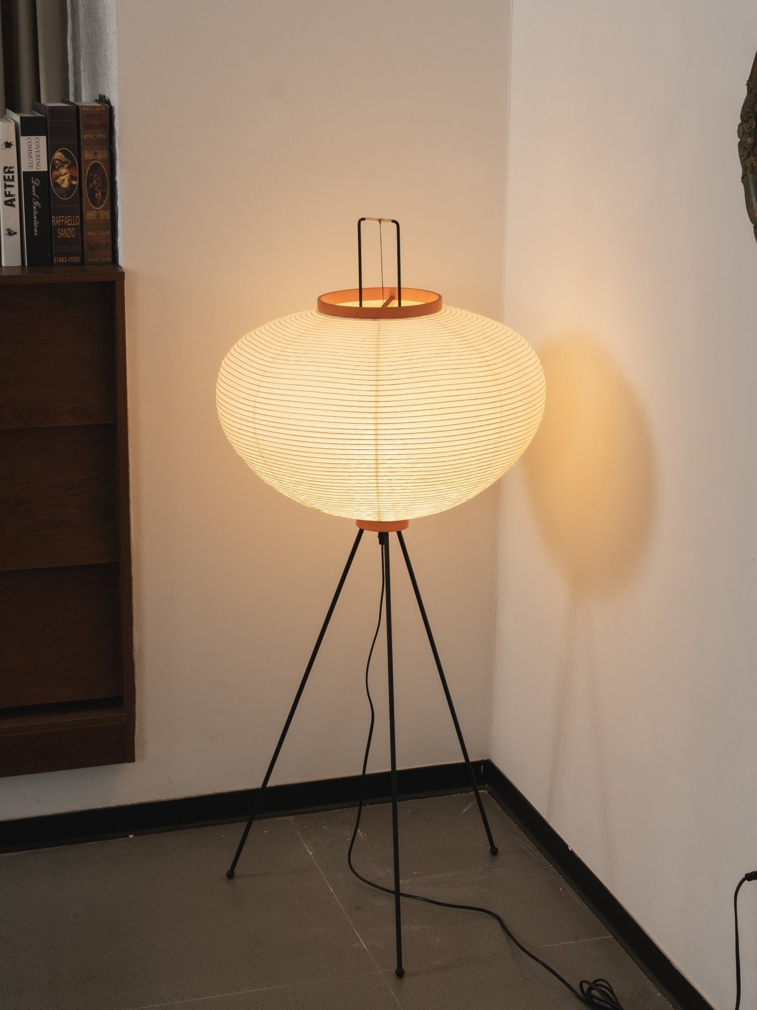 Yariaus Floor Lamp