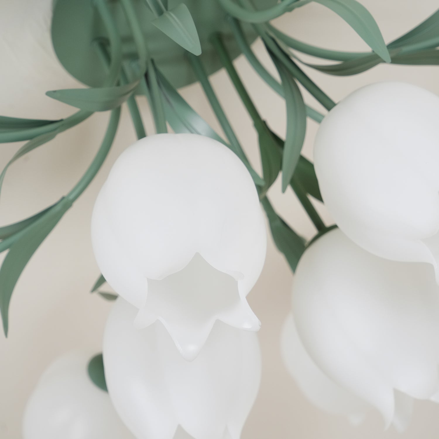 Forella Flower Ceiling Light