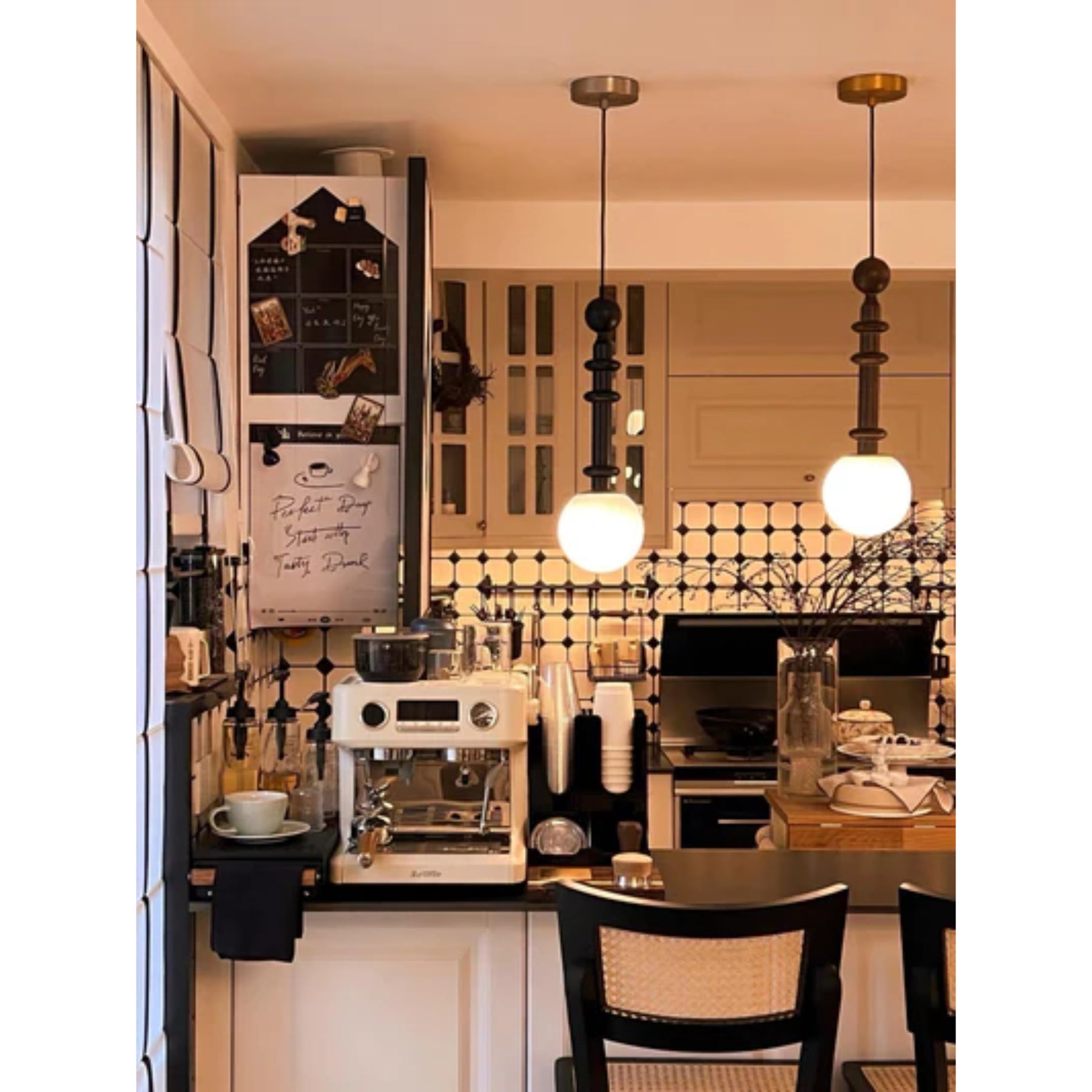 Mesosa Pendant Light
