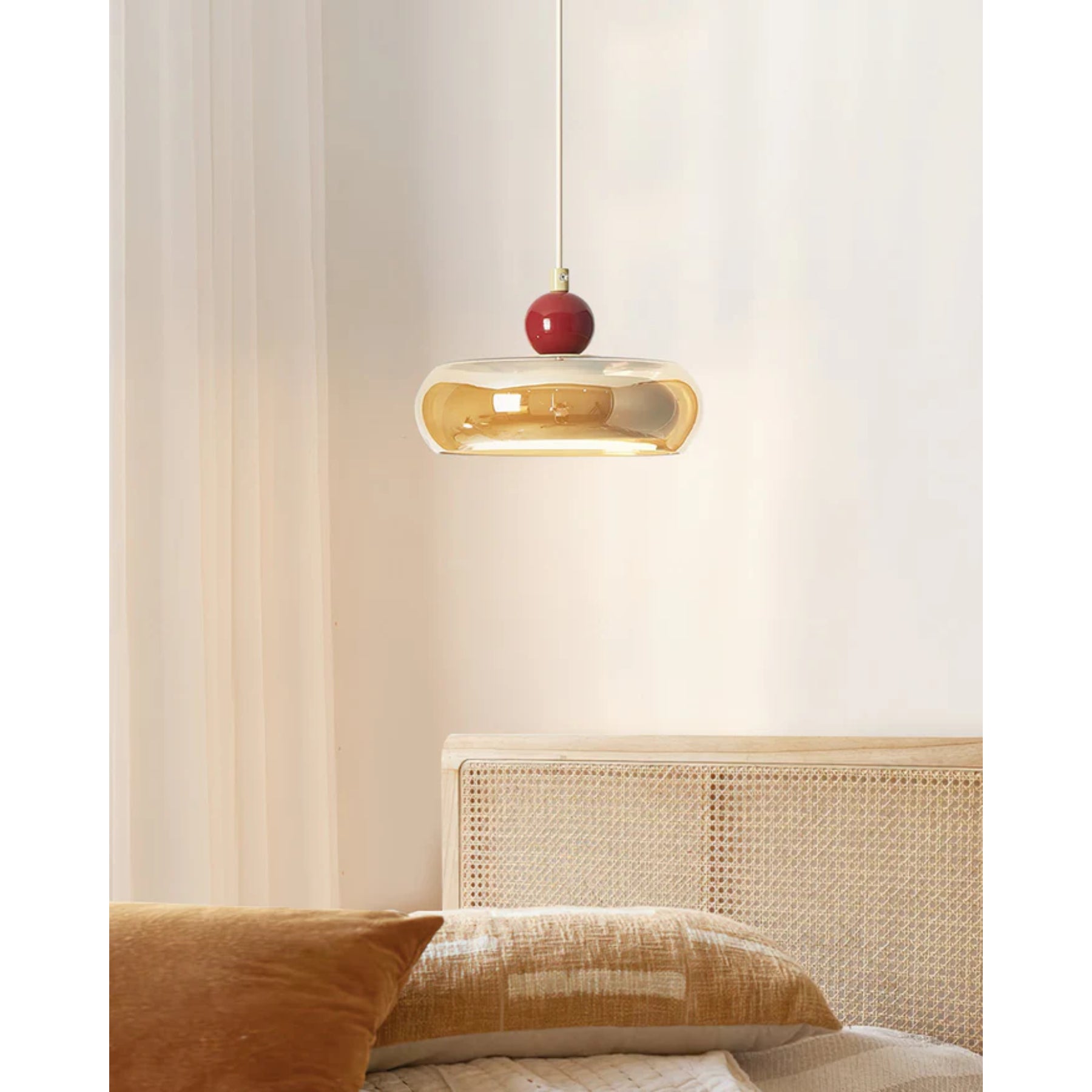 Notelis Pendant Light
