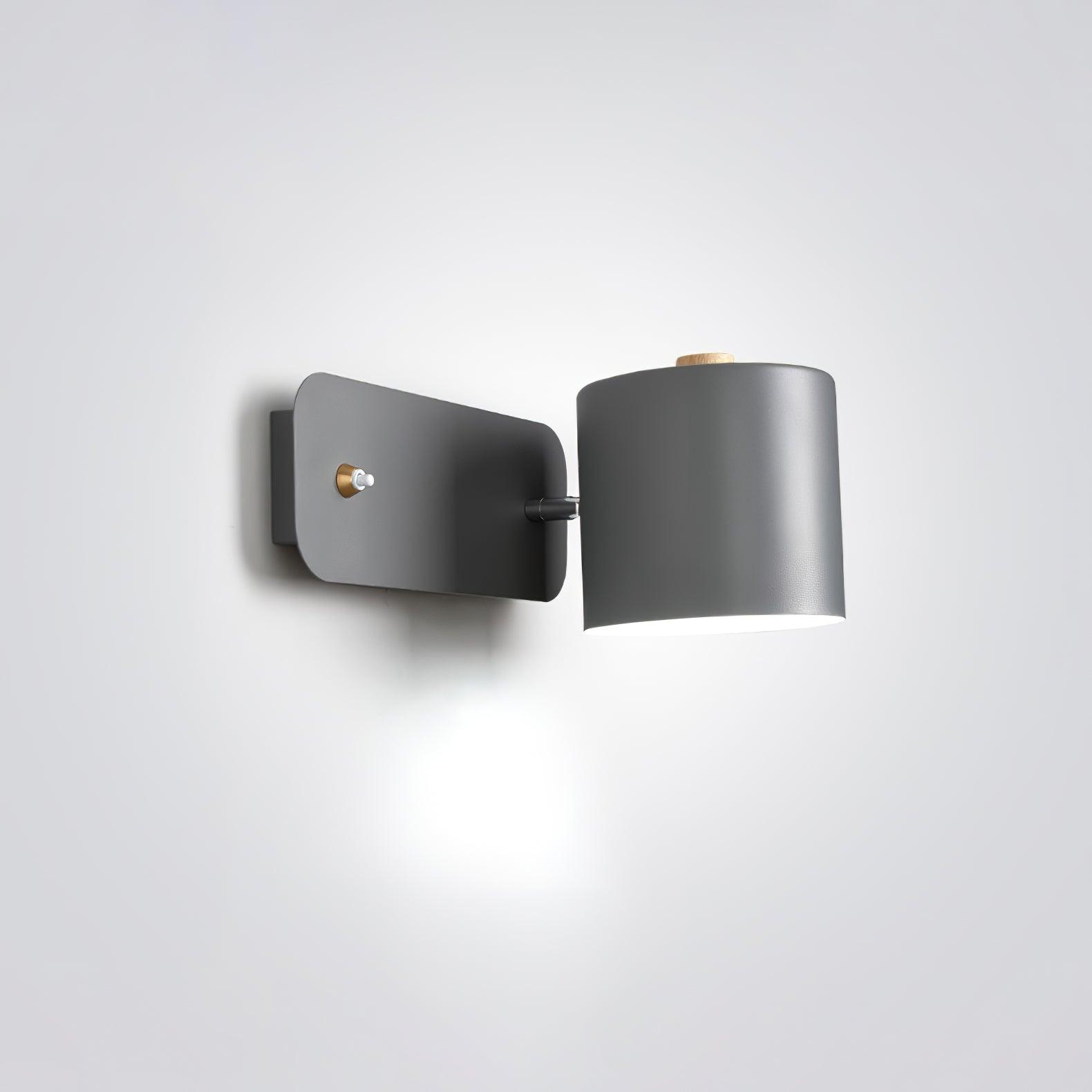 Klusy Rotatable Wall Light