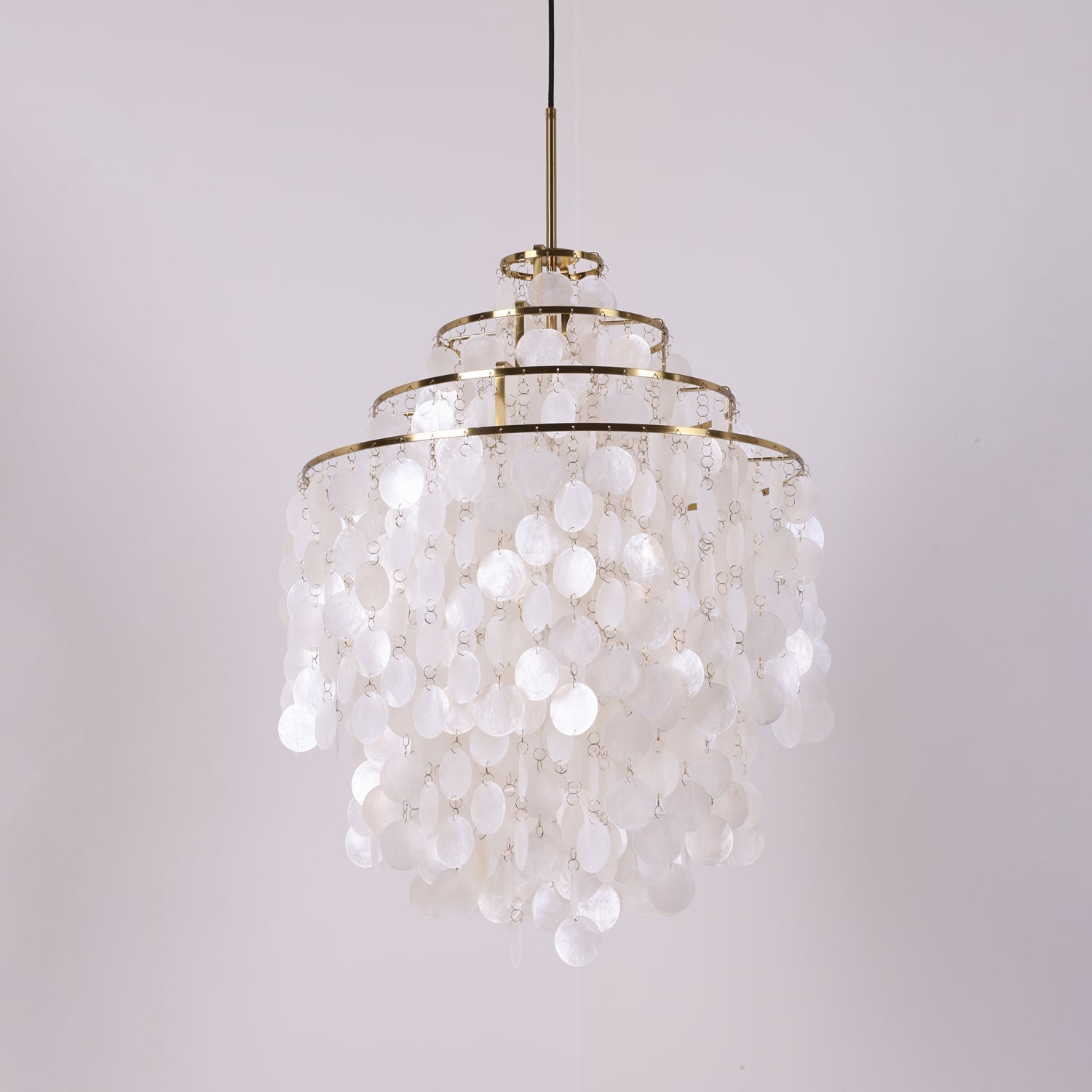 Qanserrino Chandelier
