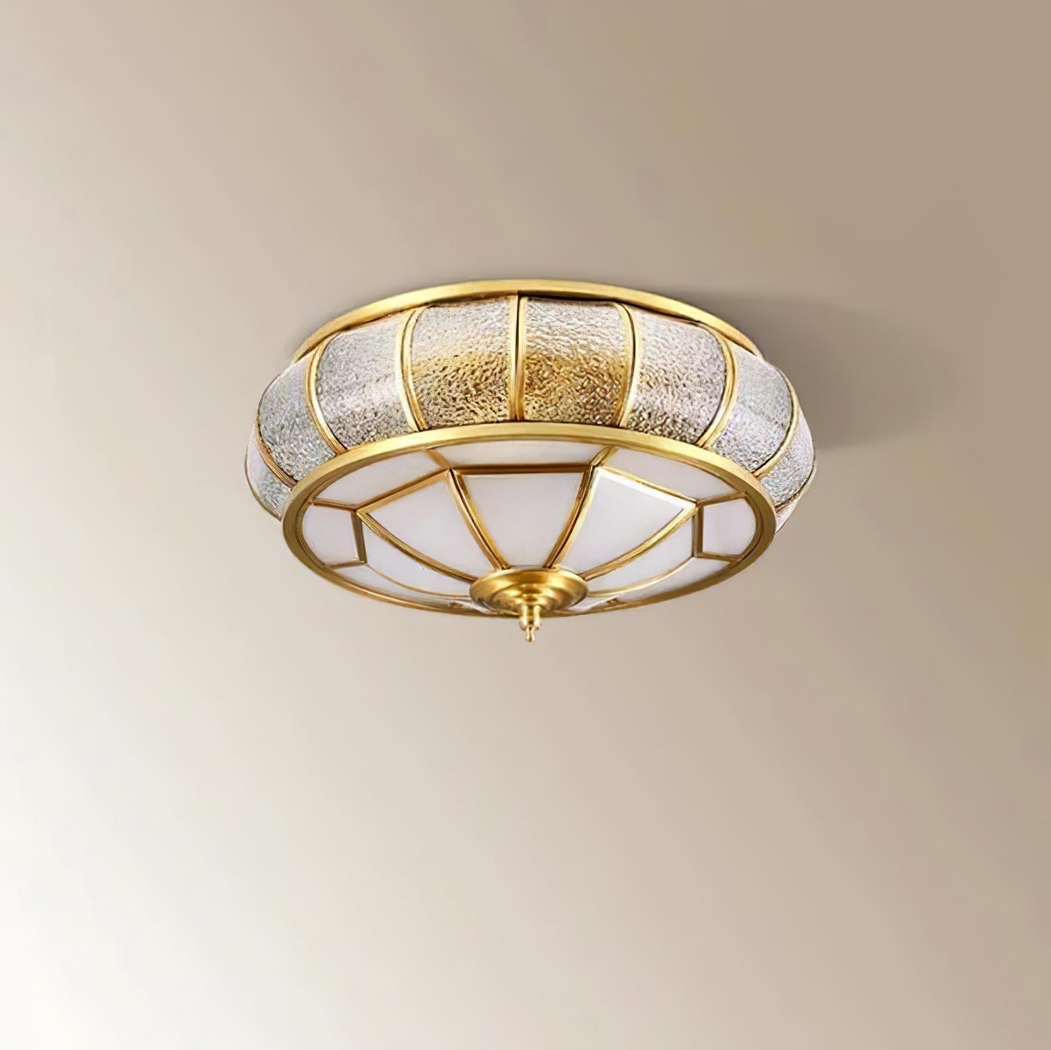 Komolin Ceiling Light
