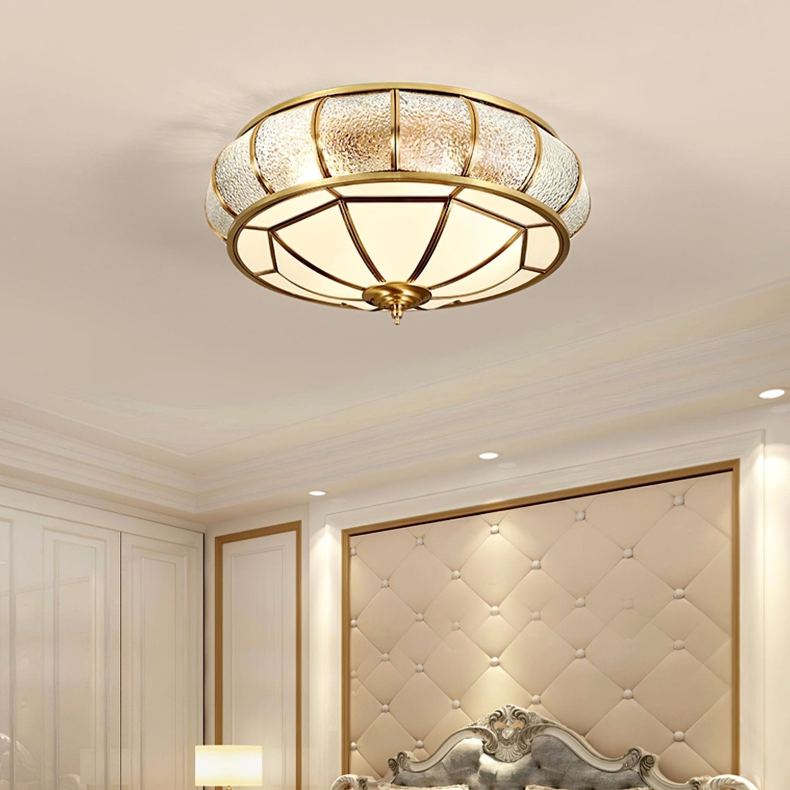 Komolin Ceiling Light