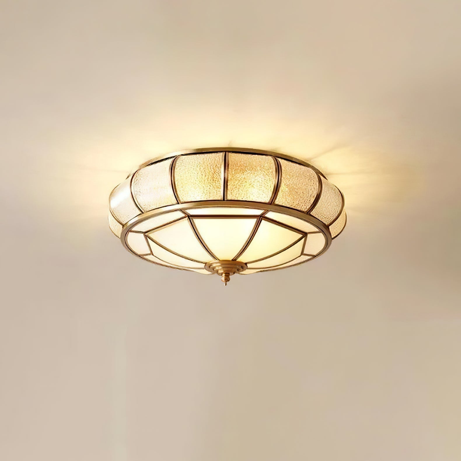 Komolin Ceiling Light
