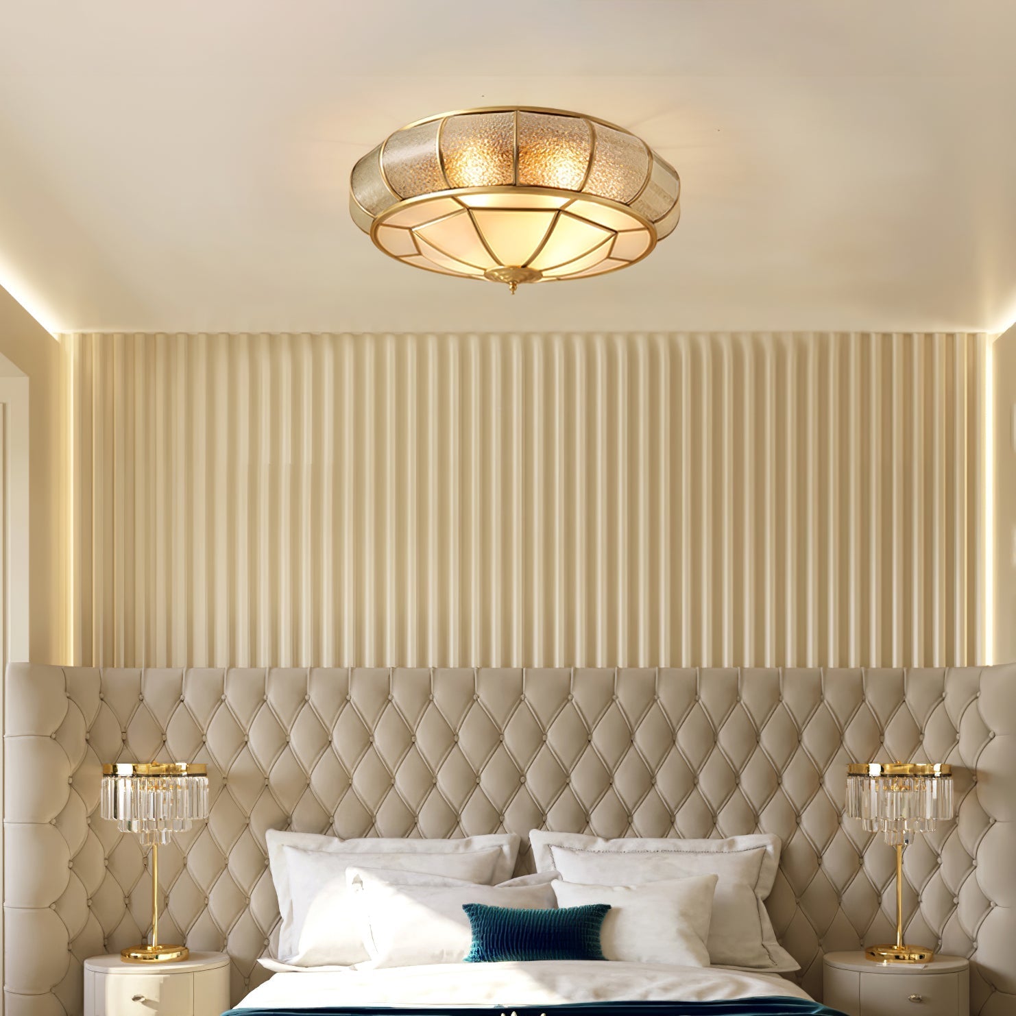 Komolin Ceiling Light