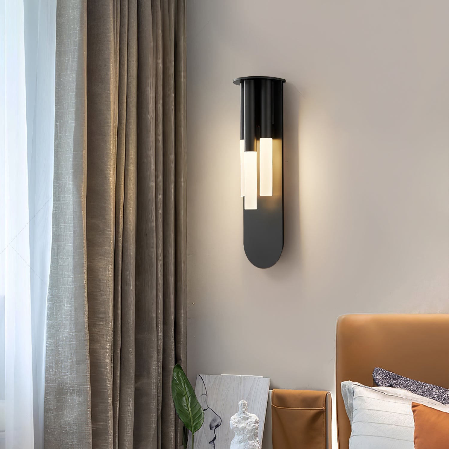 Rossan Wall Light