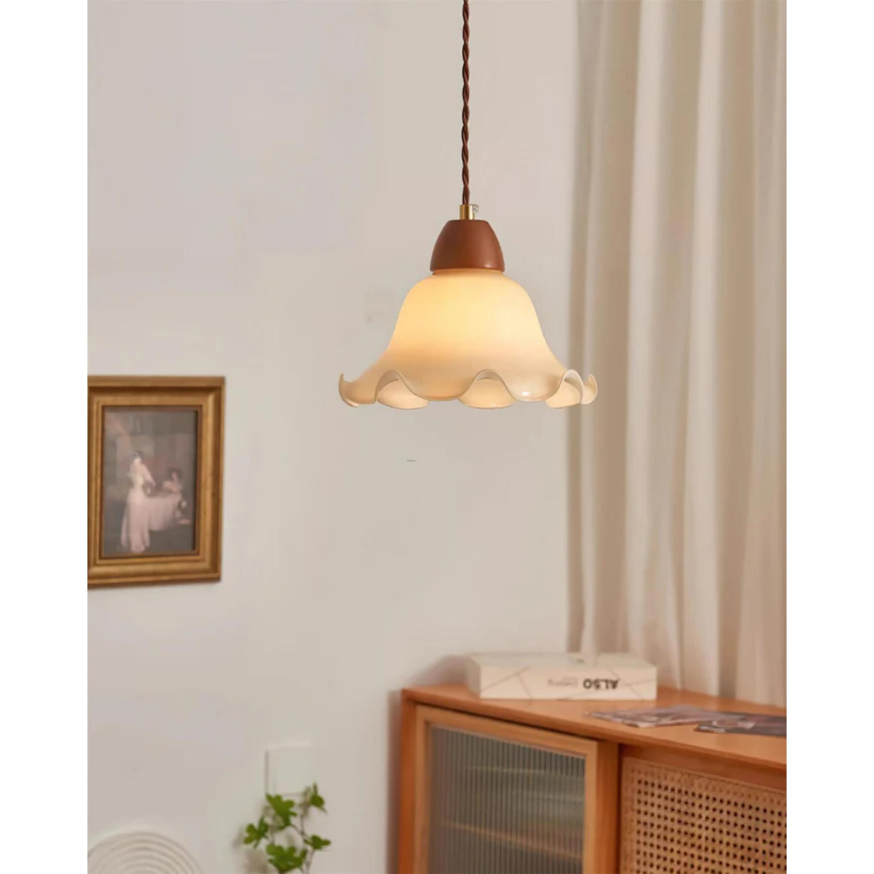 Reson Flower Pendant Light