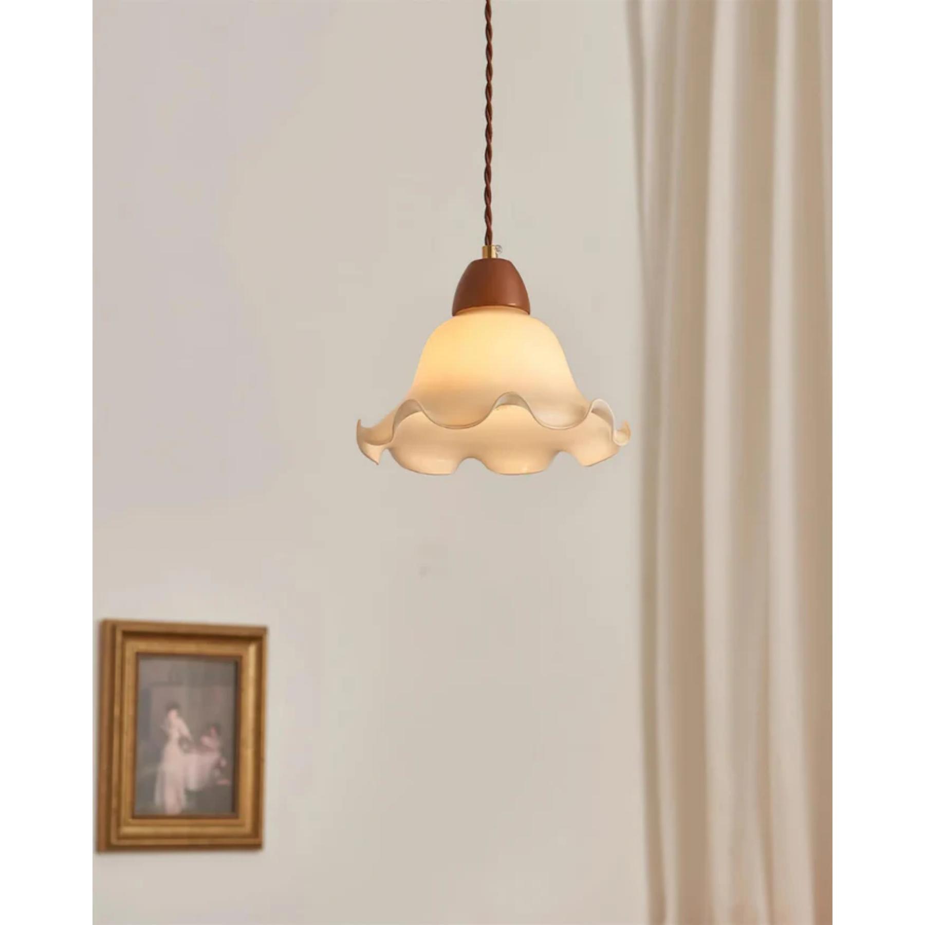 Reson Flower Pendant Light