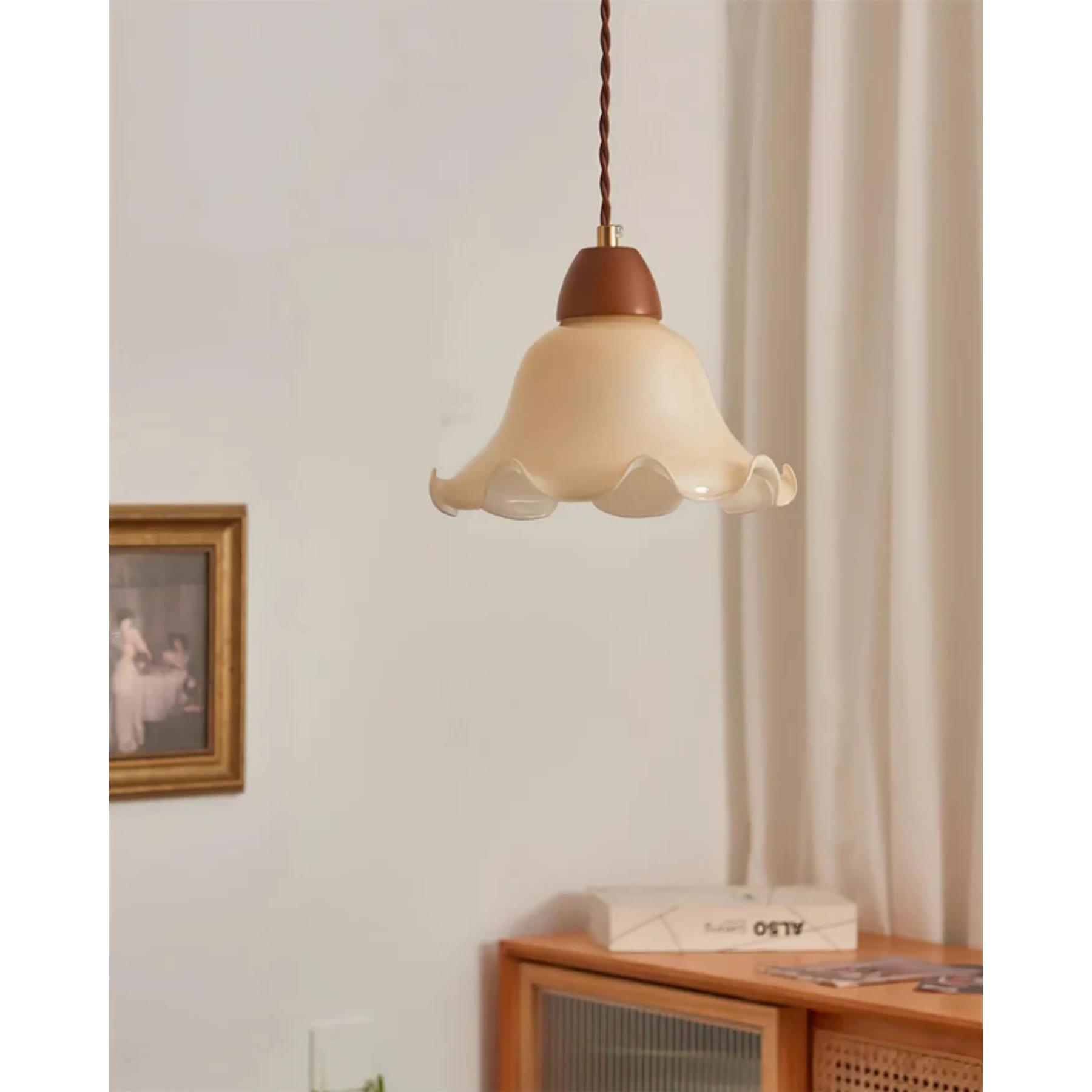 Reson Flower Pendant Light