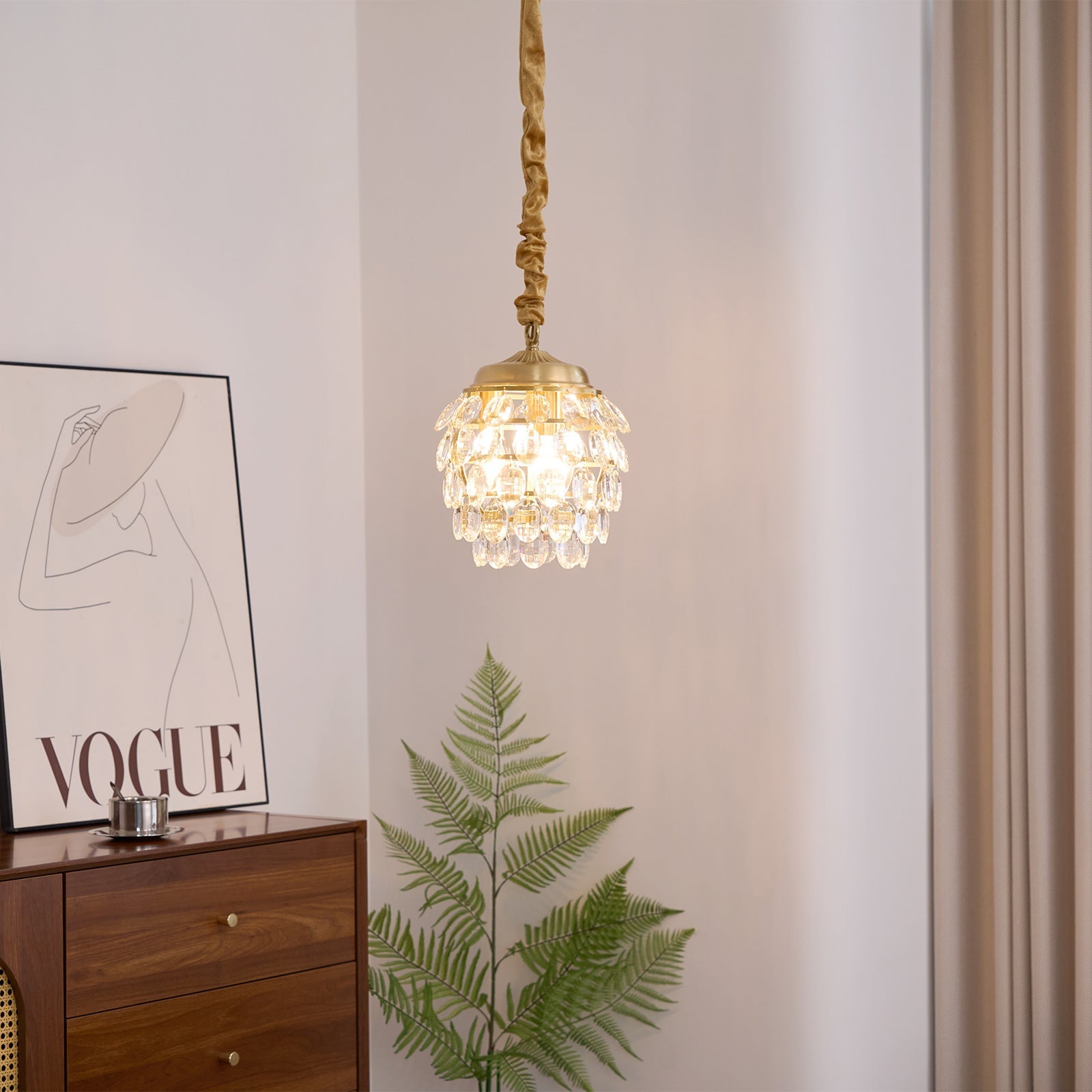 Roassy Pendant Light